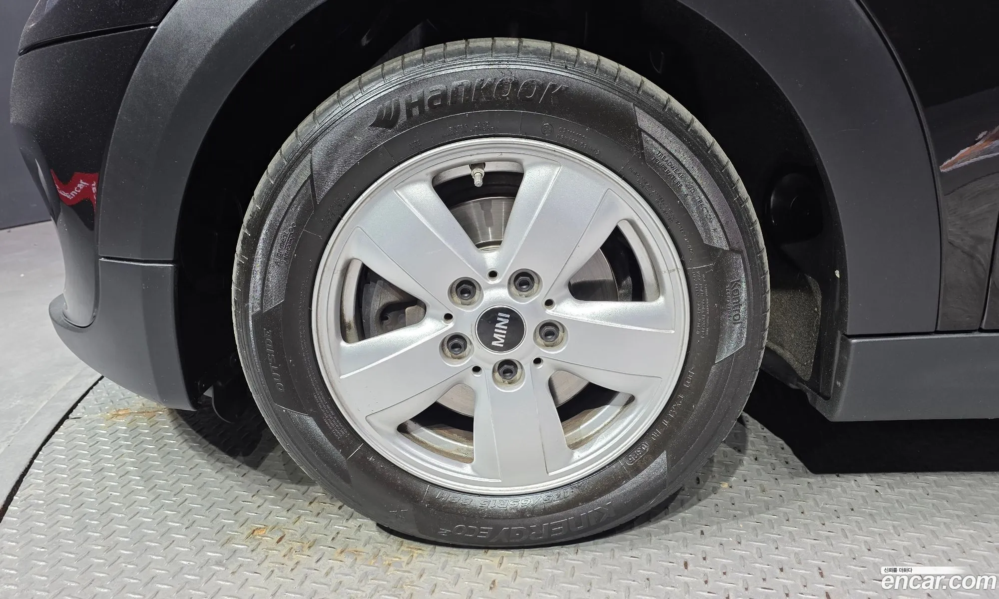 Mini Cooper D 2019 — 28
