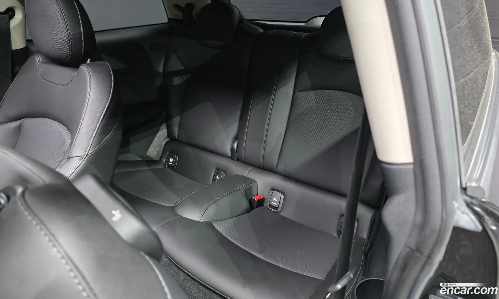 Mini Cooper D 2019 — 11