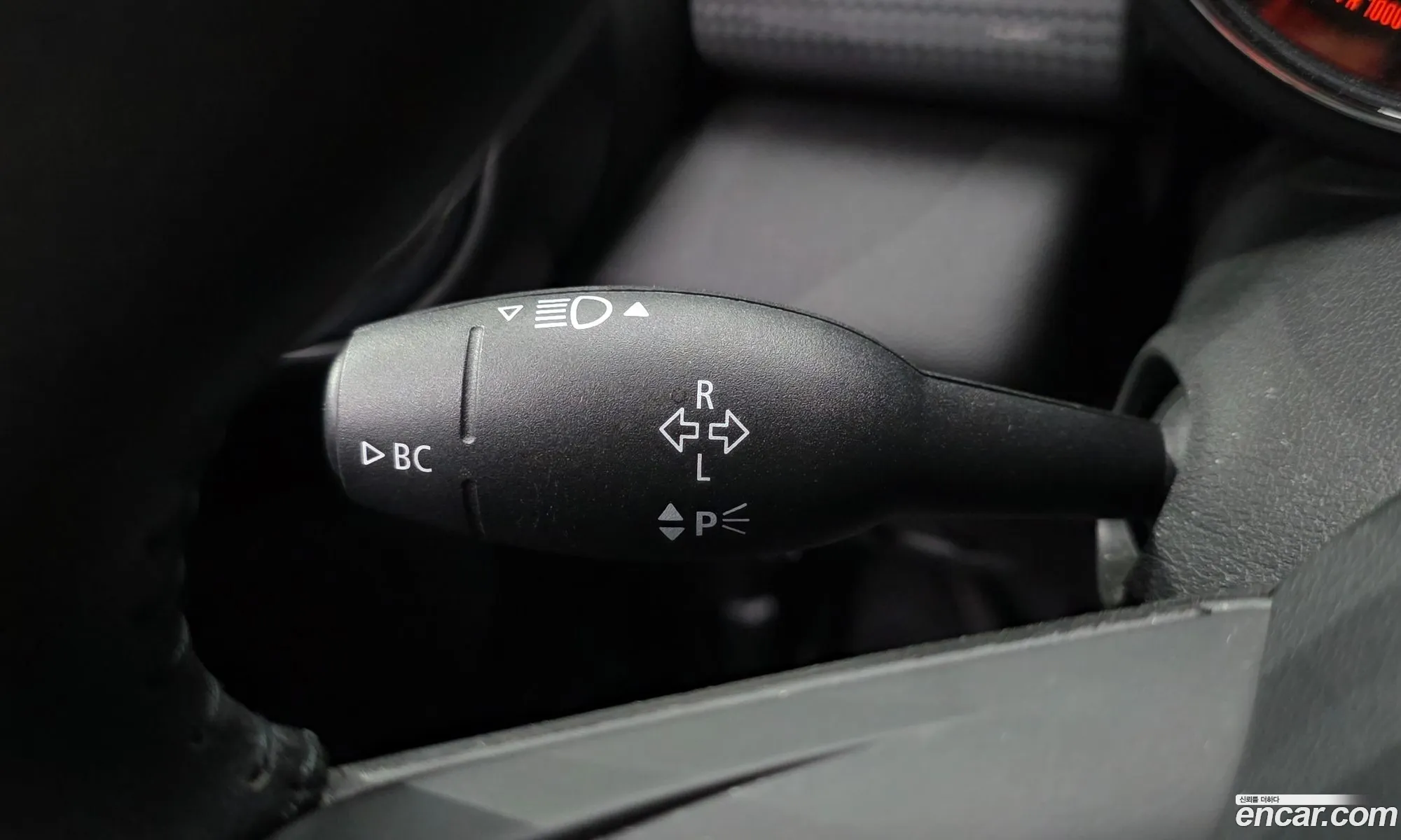 Mini Cooper D 2019 — 6