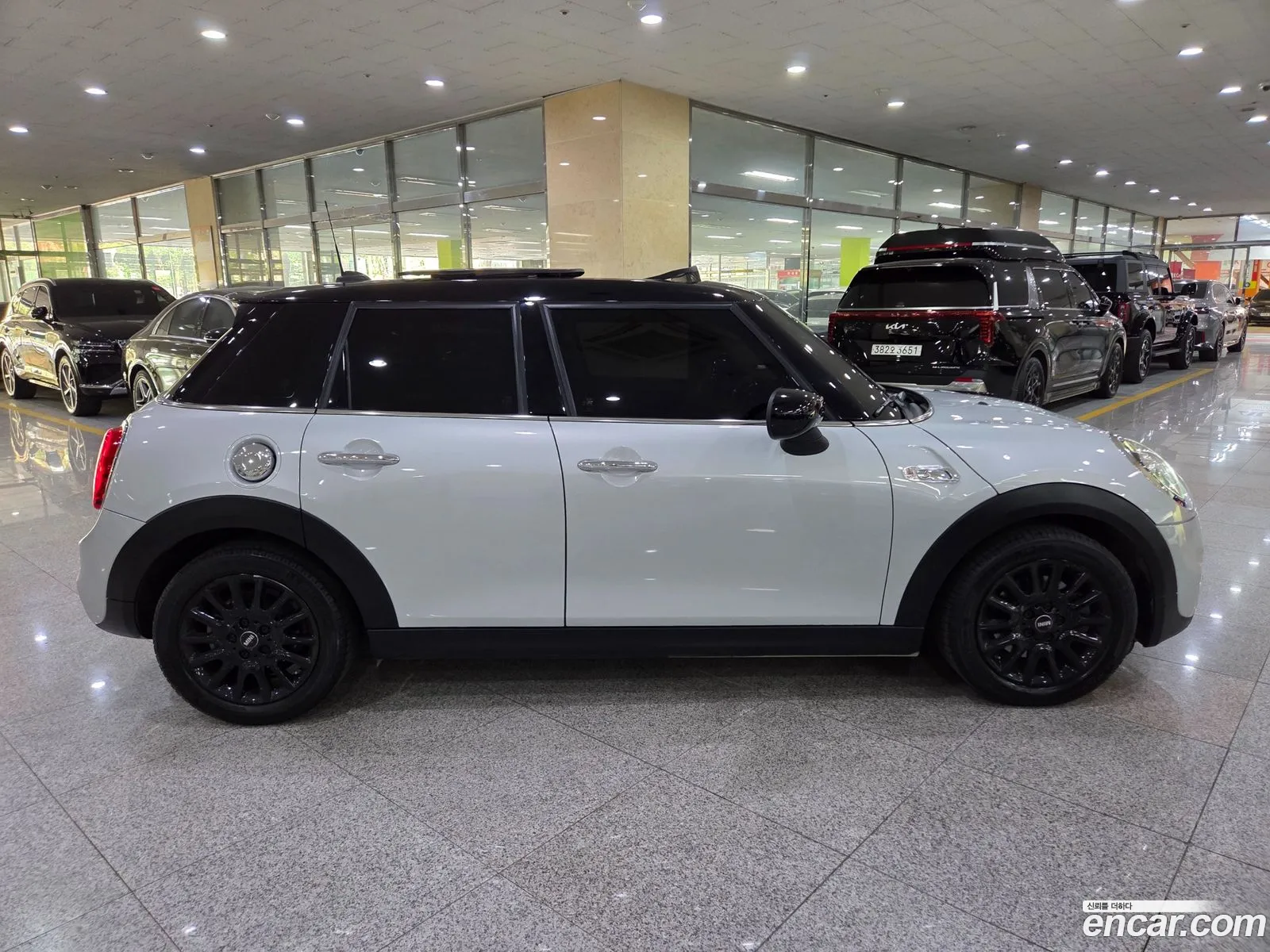 Mini Cooper S 2019 — 13