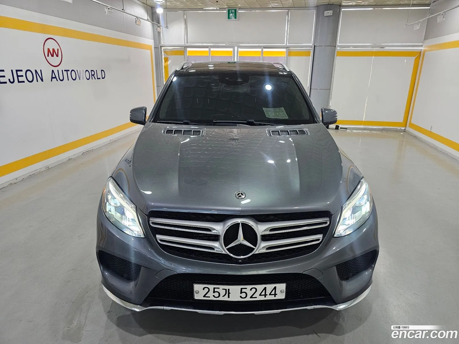Mercedes-Benz GLE-Class W166 2018 — 6