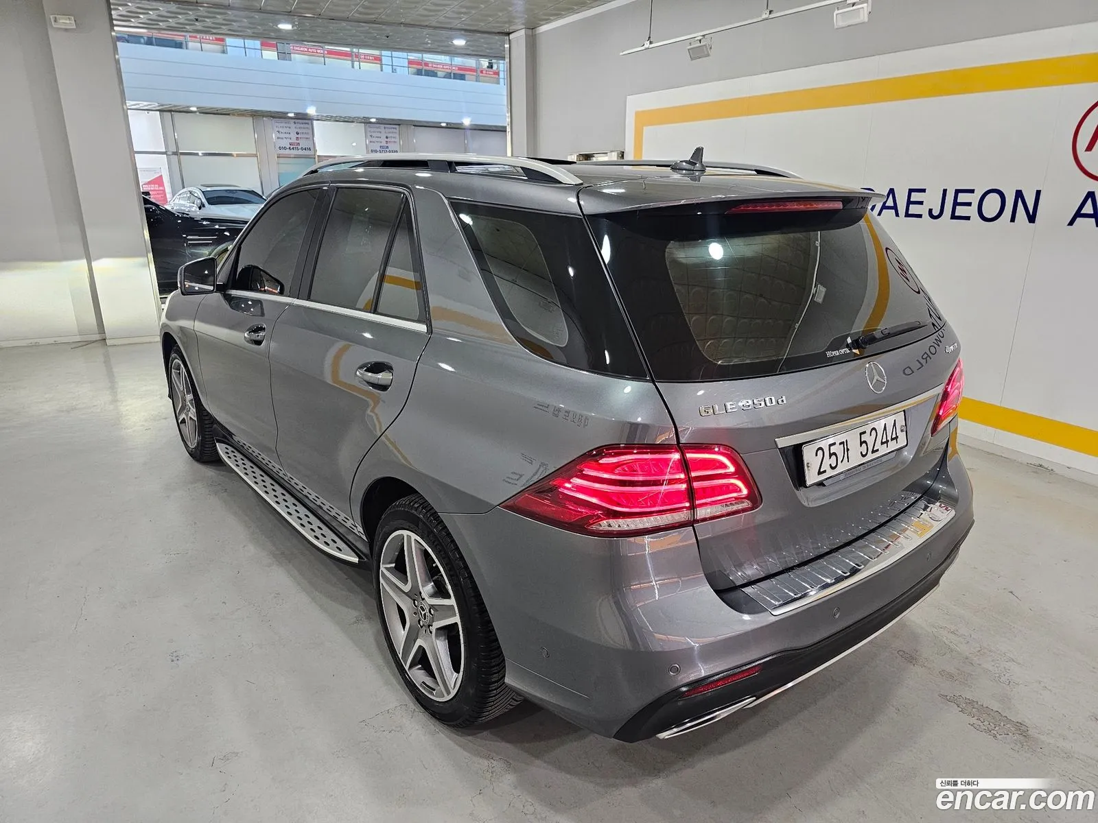 Mercedes-Benz GLE-Class W166 2018 — 18