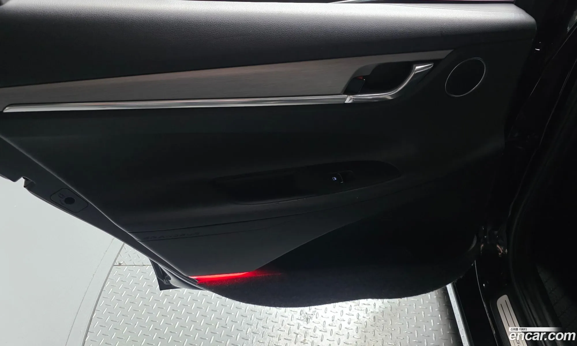 Hyundai Grandeur IG 2020 — 28