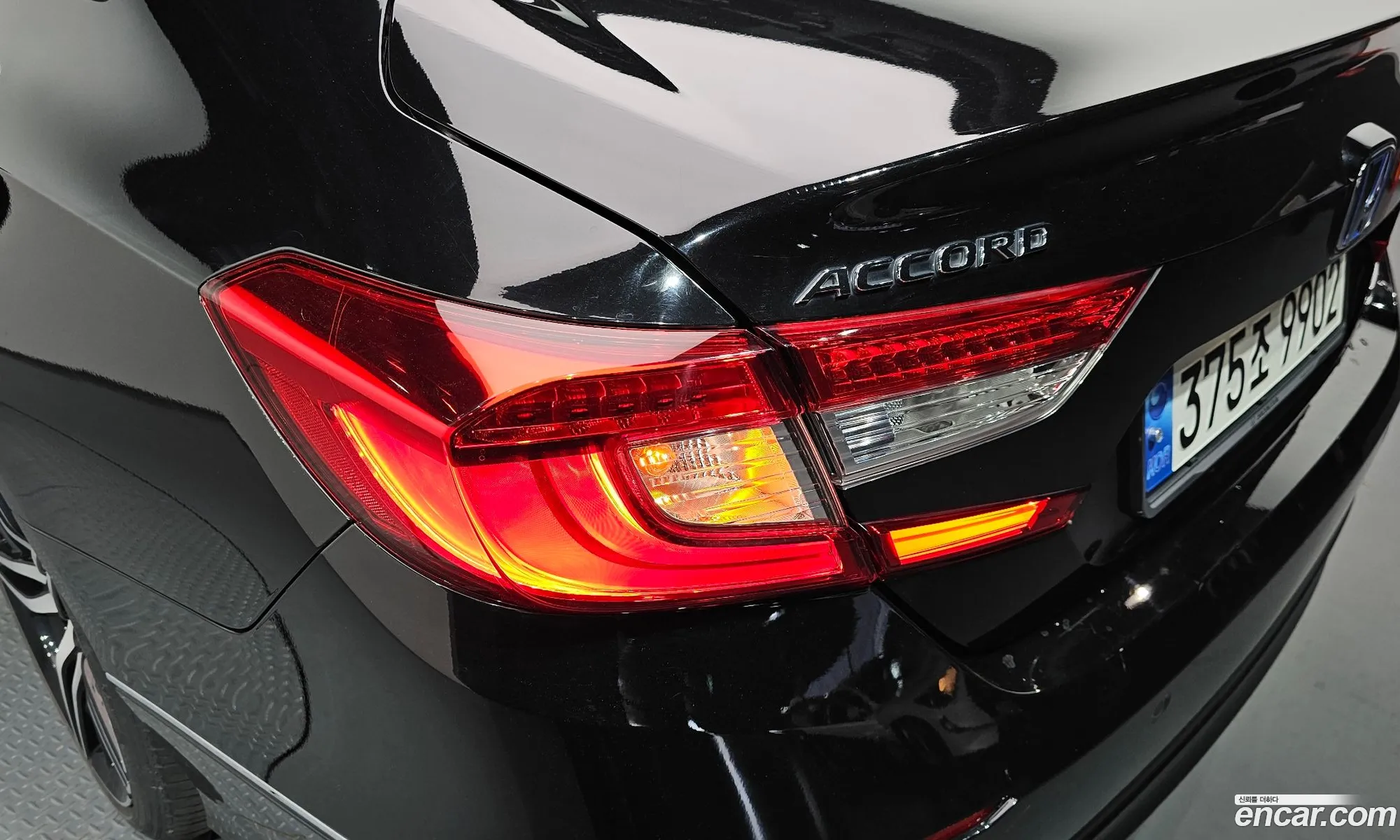 Honda Accord 10th Gen 2021 — 30