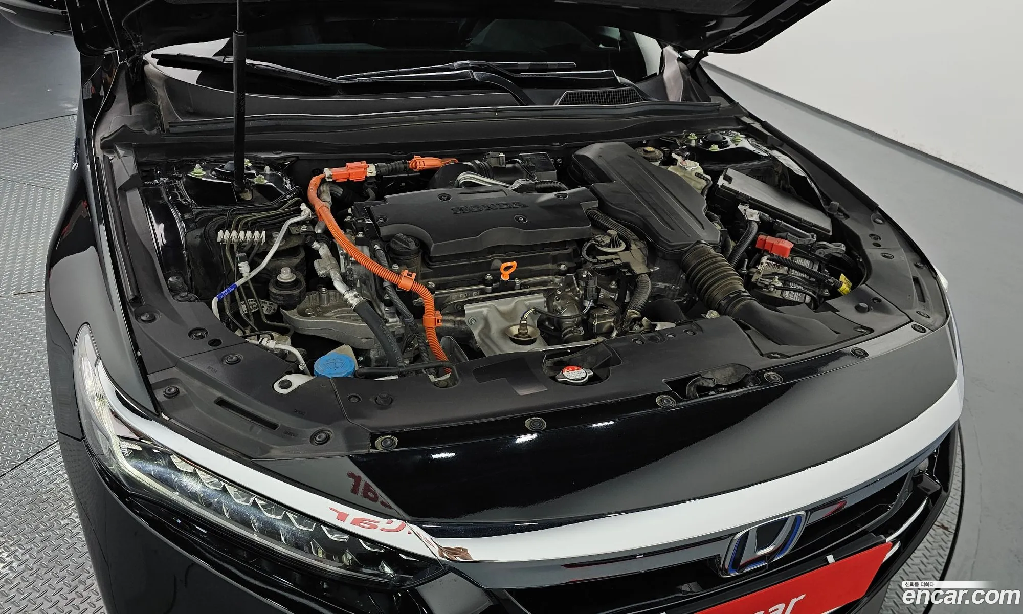 Honda Accord 10th Gen 2021 — 32