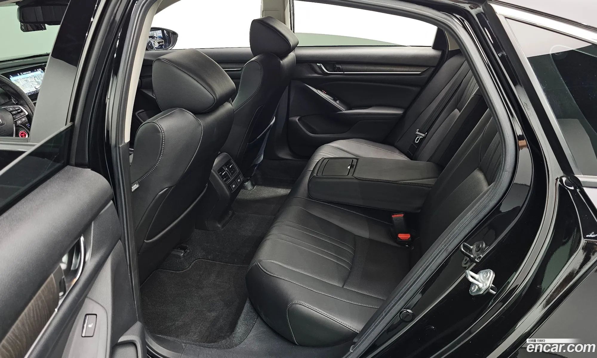 Honda Accord 10th Gen 2021 — 15