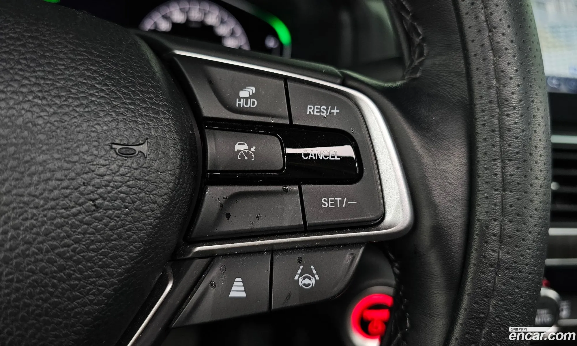 Honda Accord 10th Gen 2021 — 4