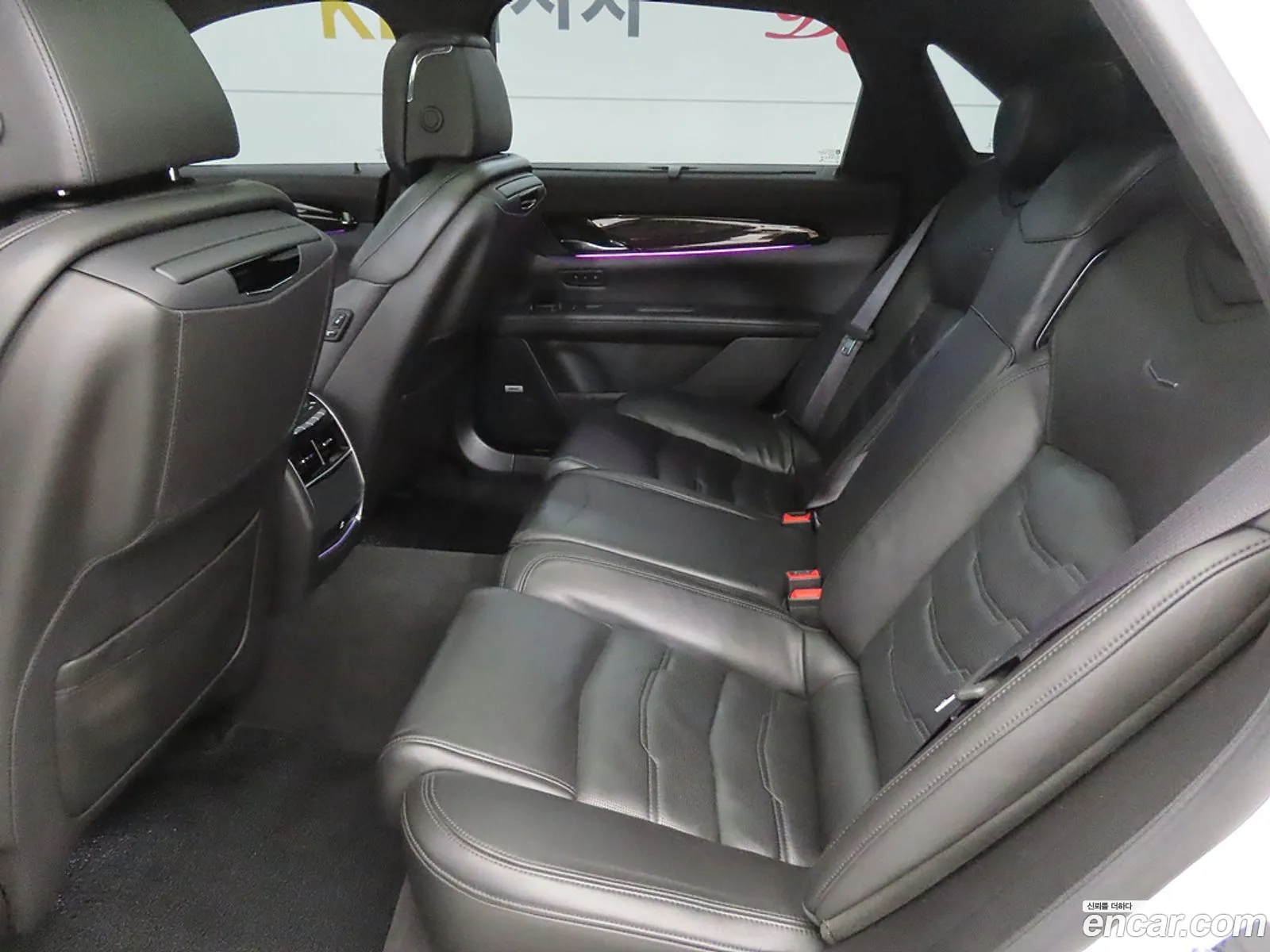 Cadillac CT6 2017 — 20