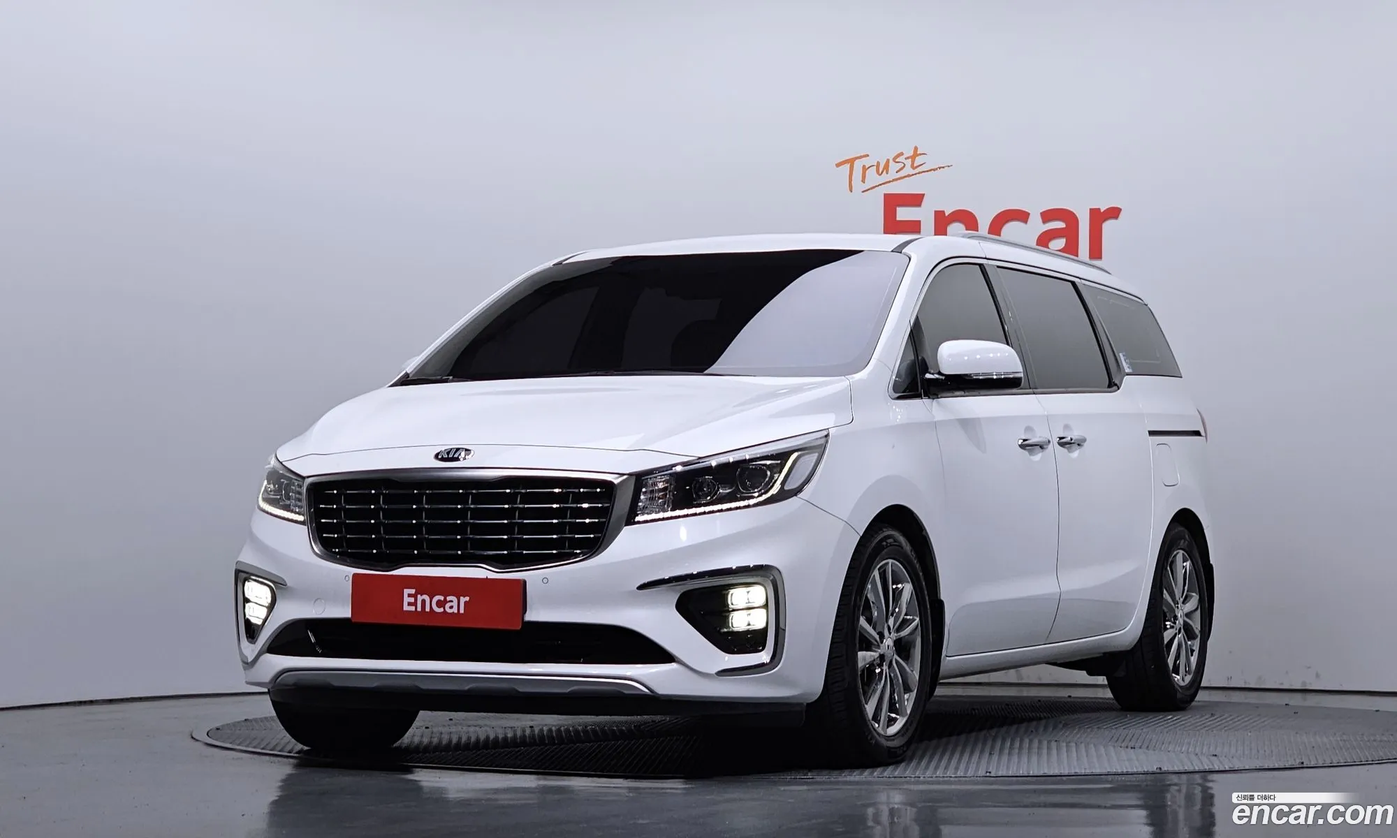 Kia Carnival 2019 — 7