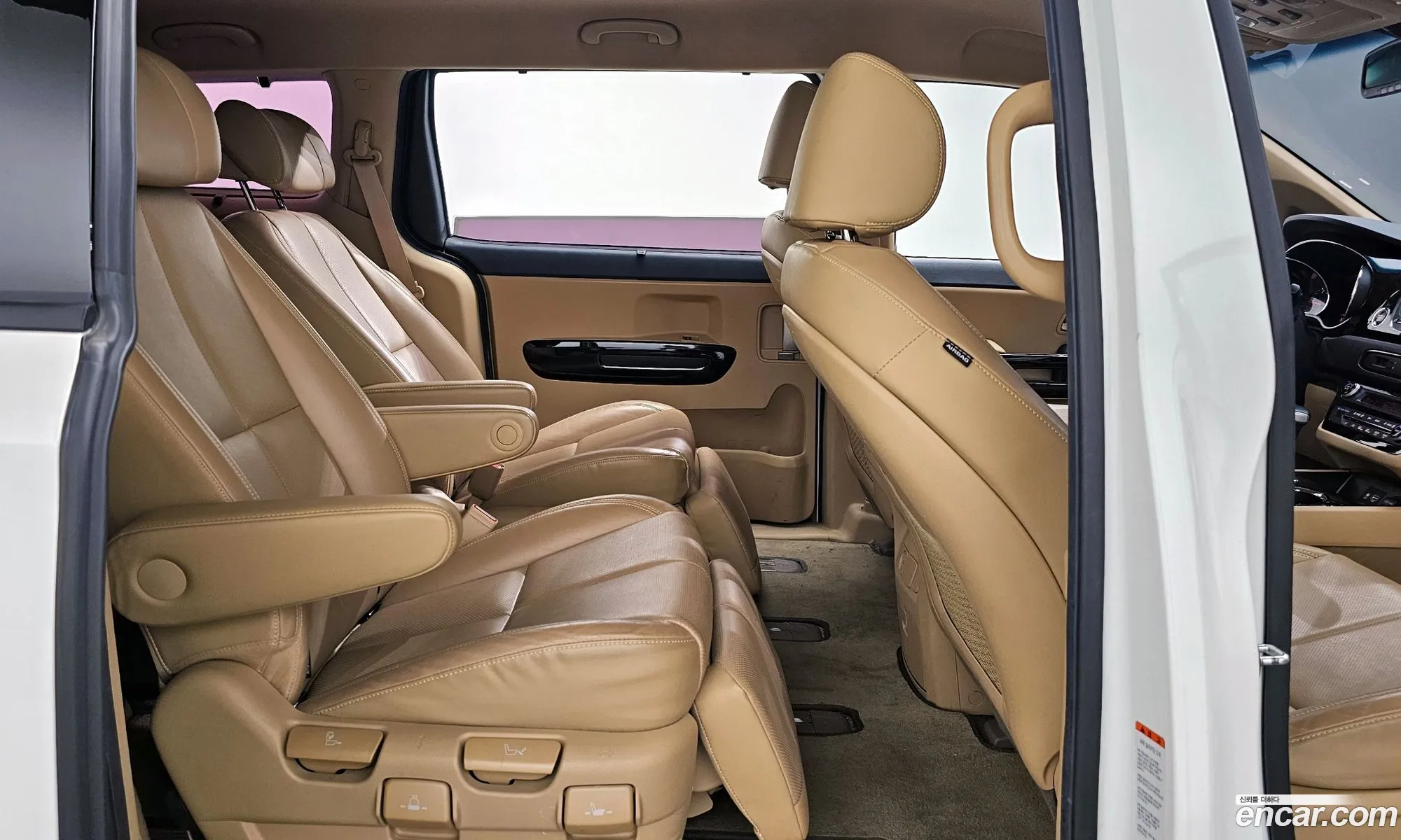 Kia Carnival 2019 — 4