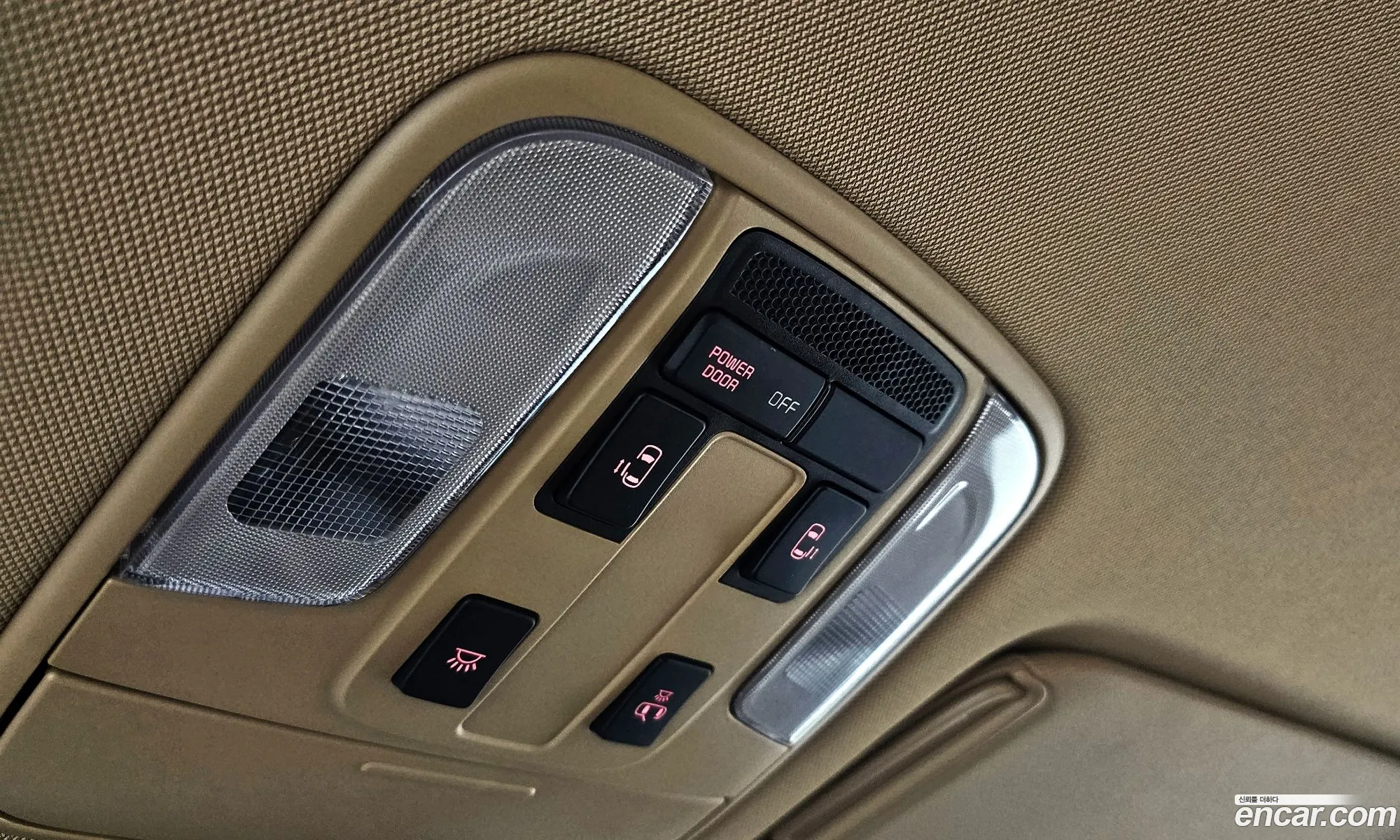 Kia Carnival 2019 — 3