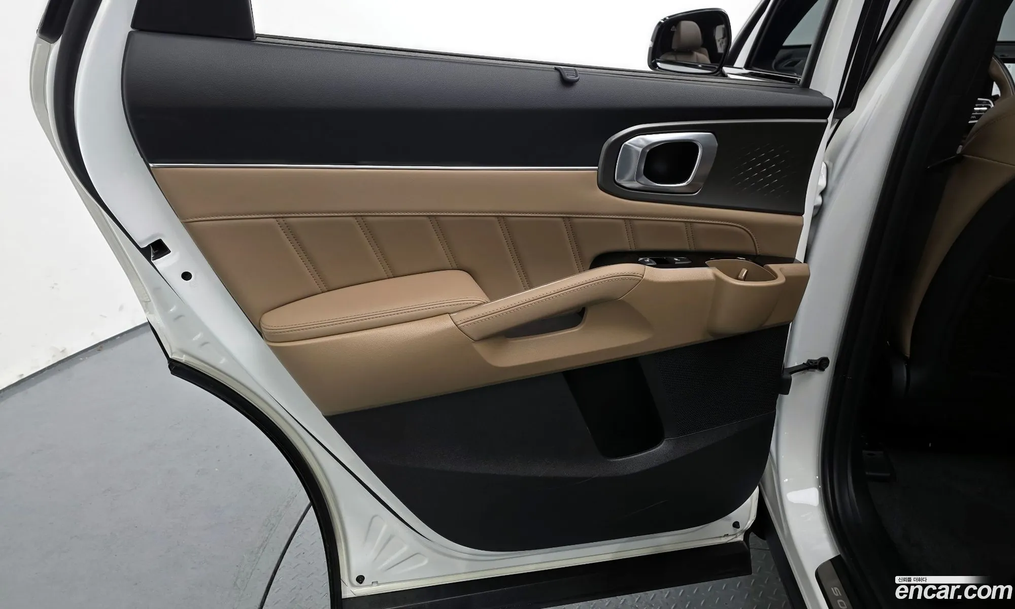 Kia Sorento 2024 — 17