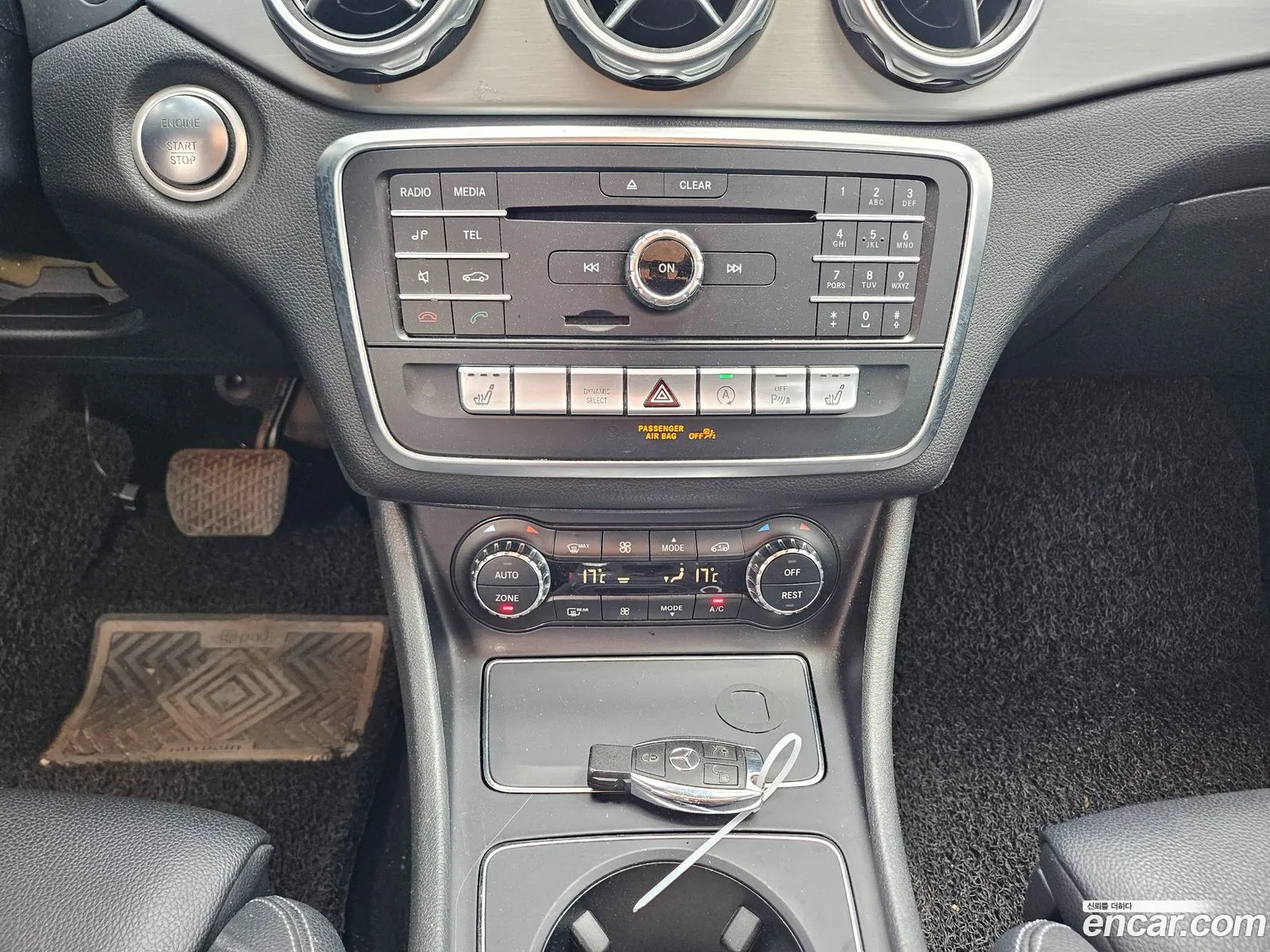 Mercedes-Benz GLA-Class X156 2019 — 13