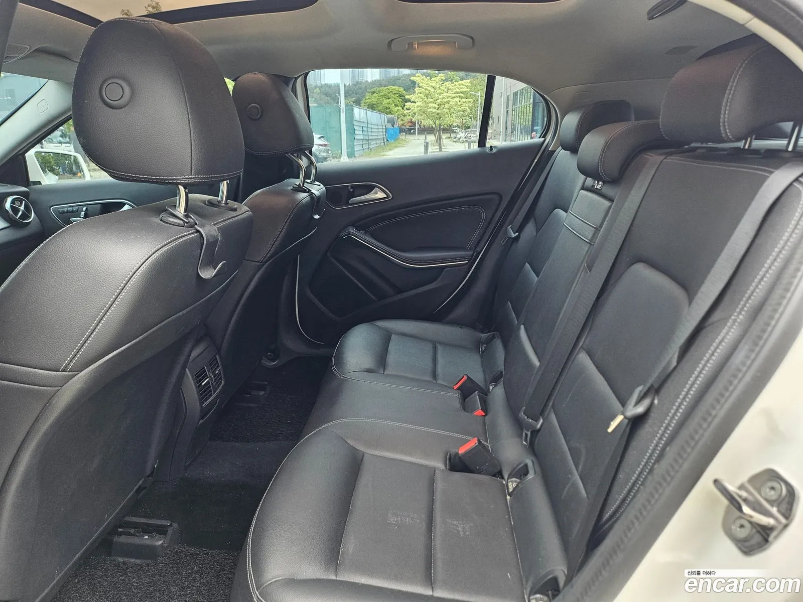 Mercedes-Benz GLA-Class X156 2019 — 15