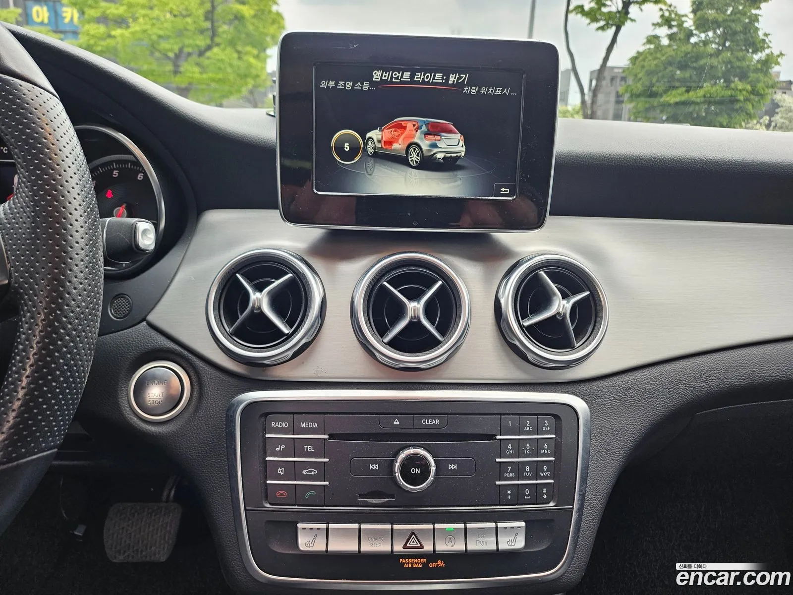 Mercedes-Benz GLA-Class X156 2019 — 14