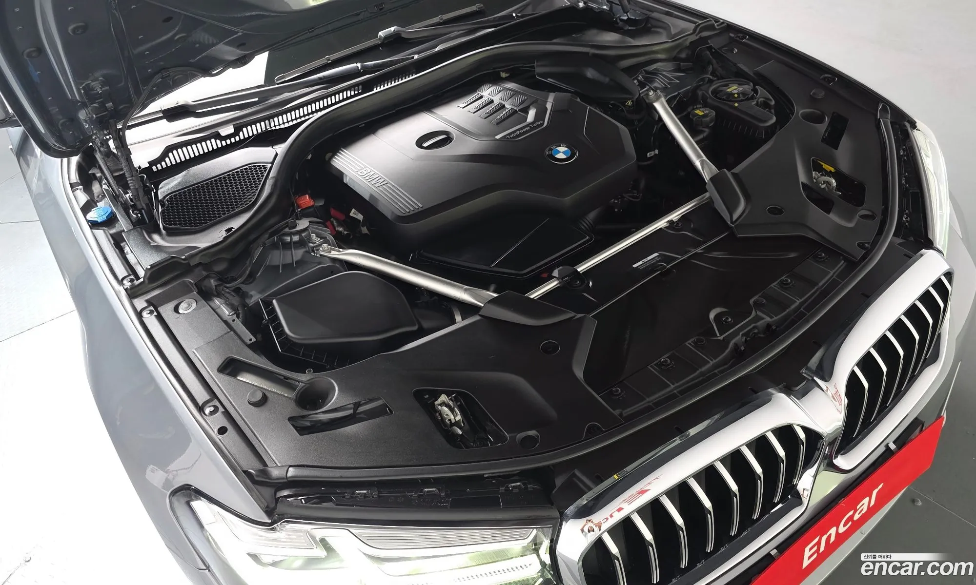 BMW 5 Series 2023 — 5