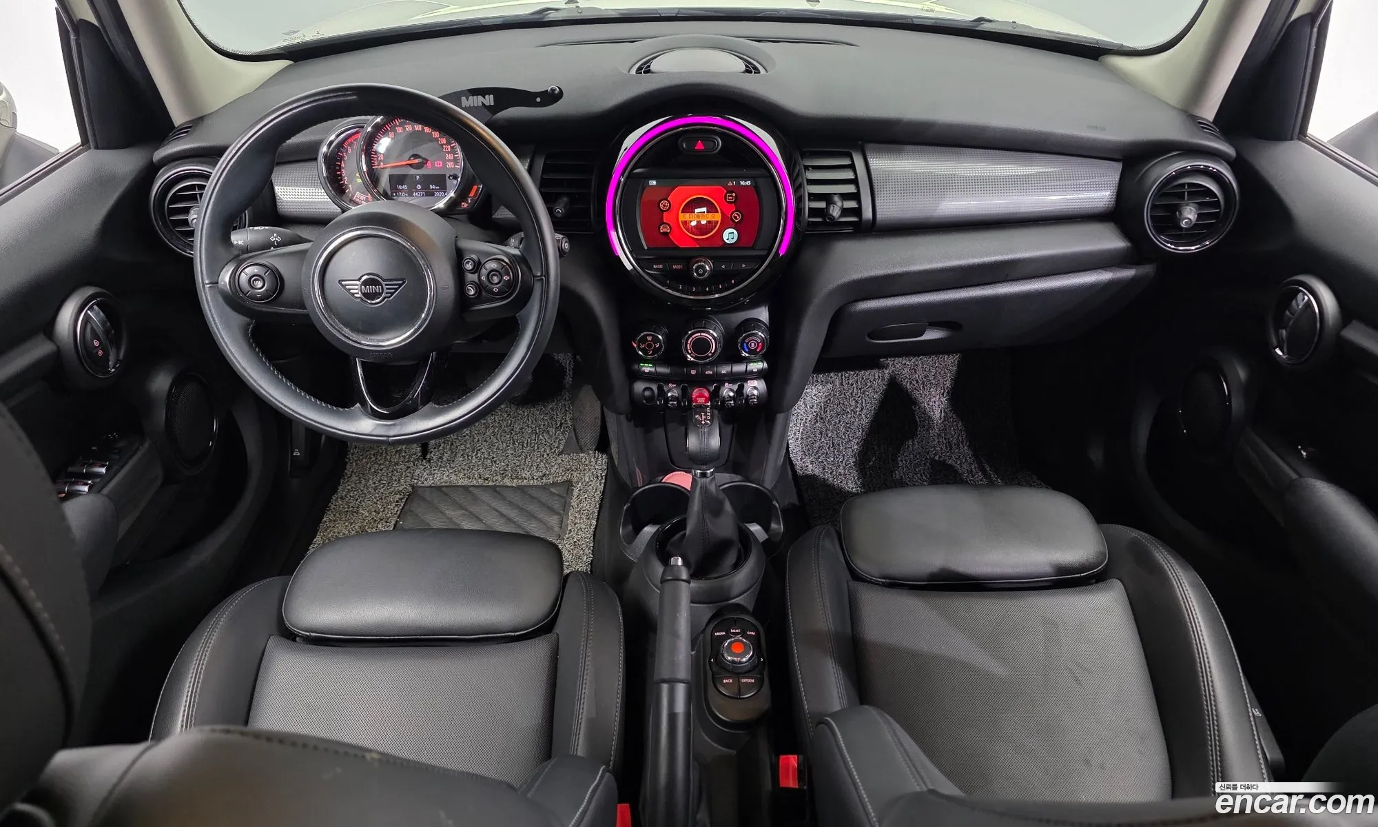 Mini Cooper 2019 WMWXU1104K2H35398 — 2
