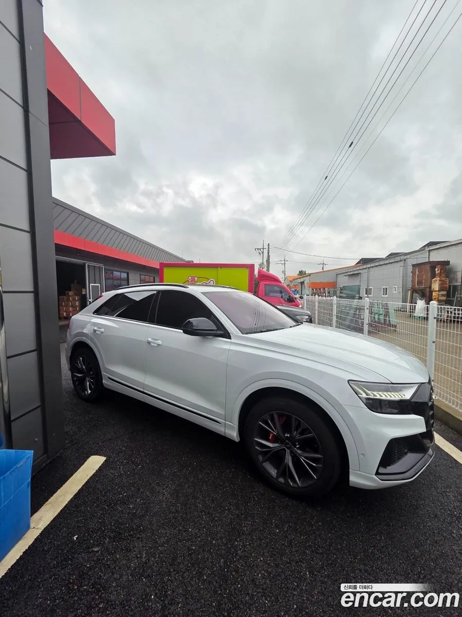Audi Q8 2022 — 4