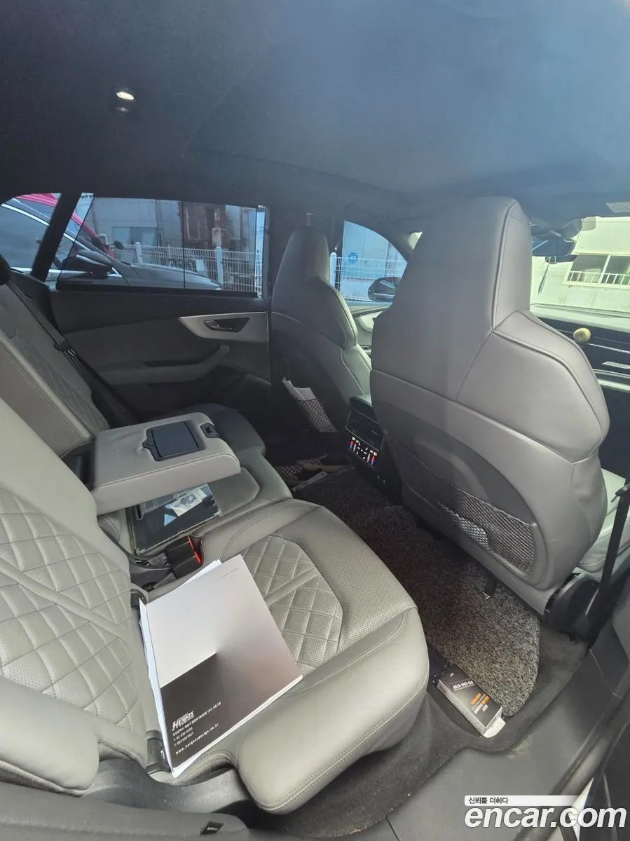 Audi Q8 2022 — 2