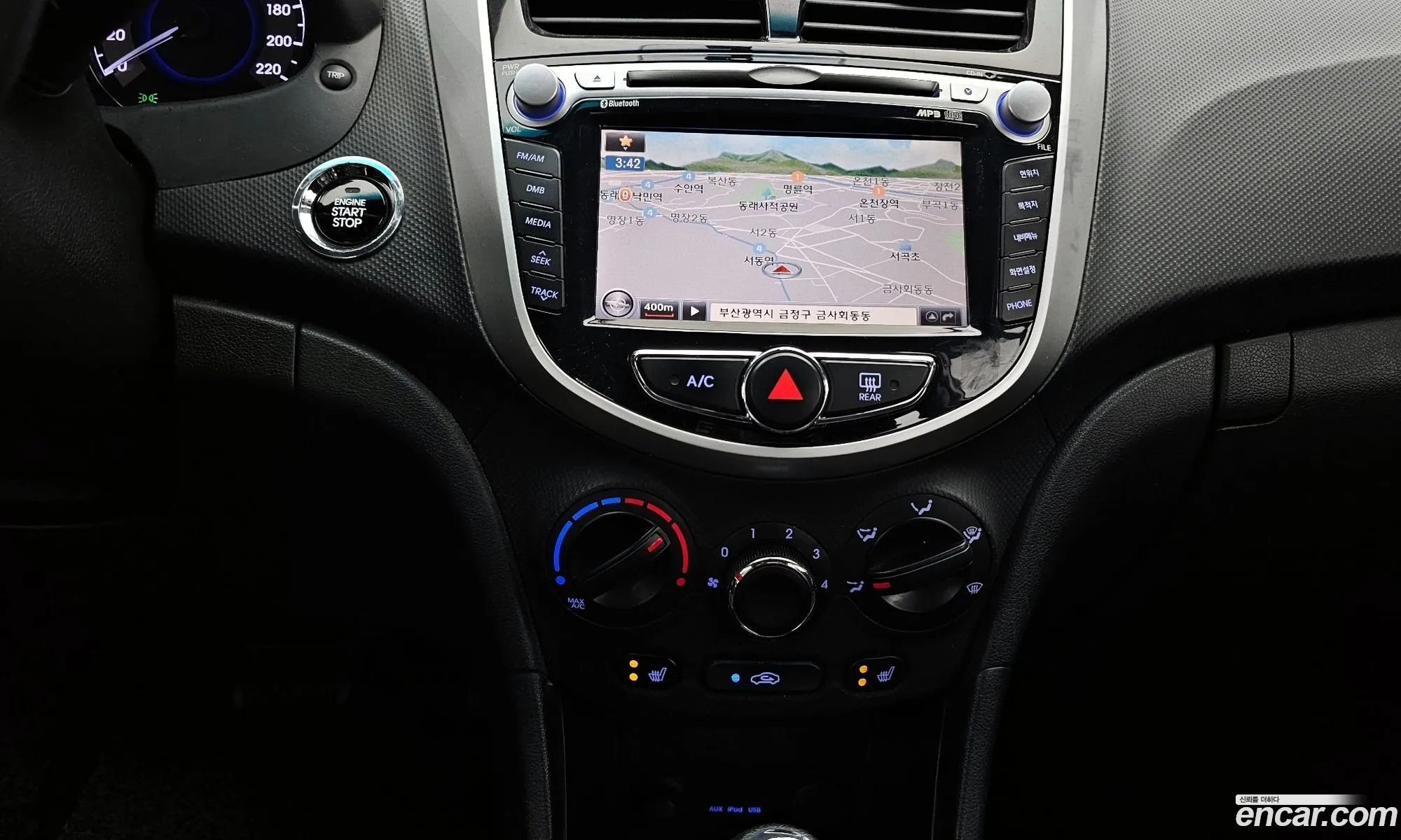 Hyundai Accent 2012 — 13