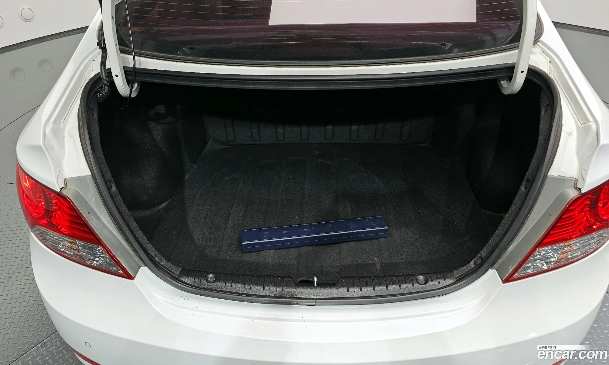 Hyundai Accent 2012 — 6