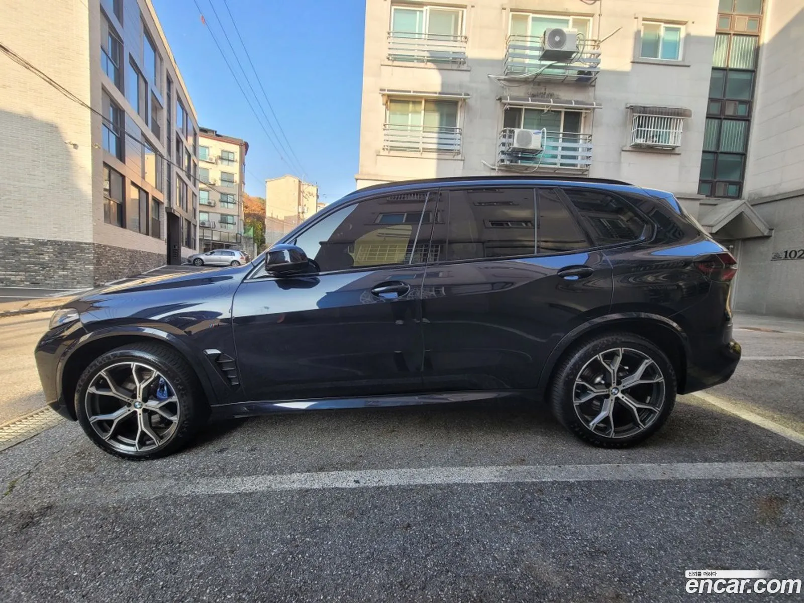 BMW X5 2023 — 2