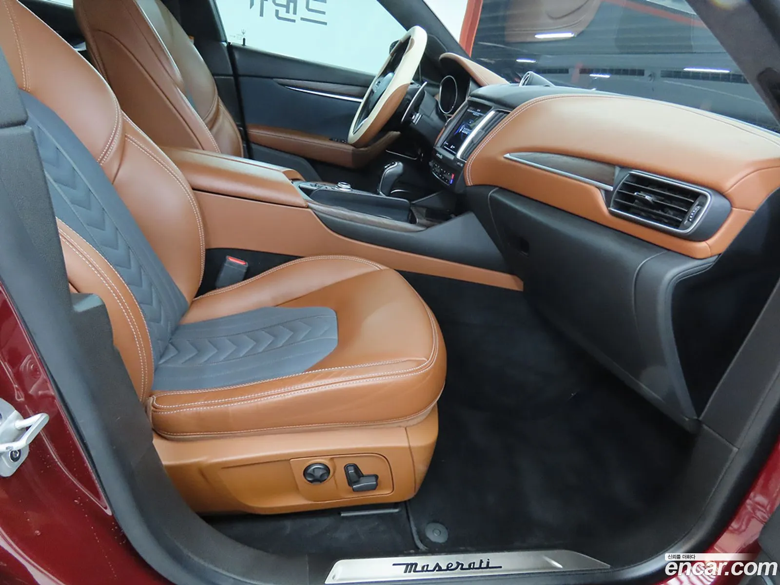Maserati Levante 2018 — 20