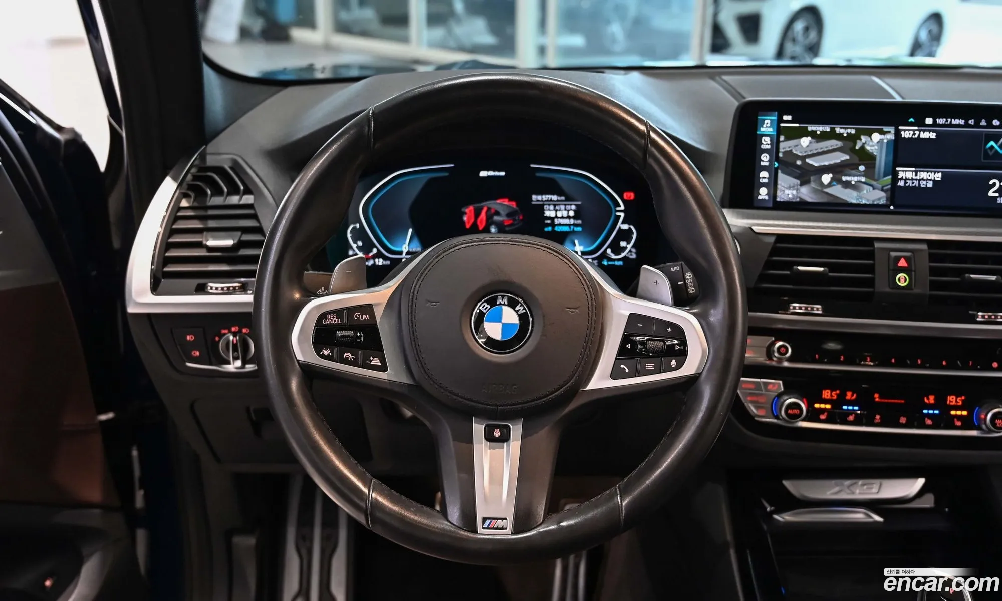 BMW X3 2021 — 17