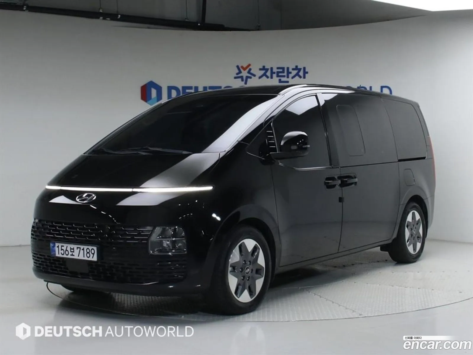 Hyundai Staria 2022 — 17