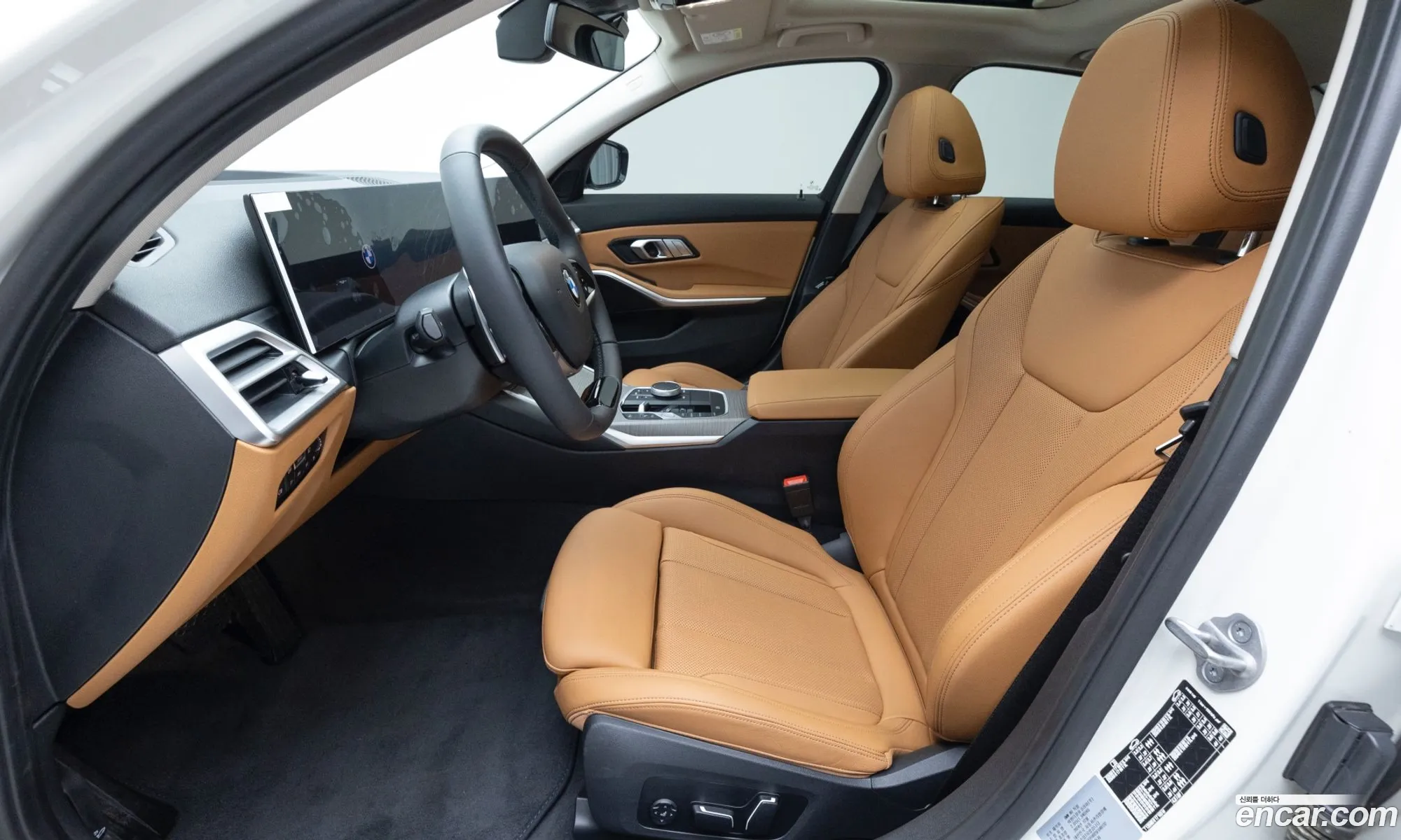 BMW 3 Series 2025 — 18