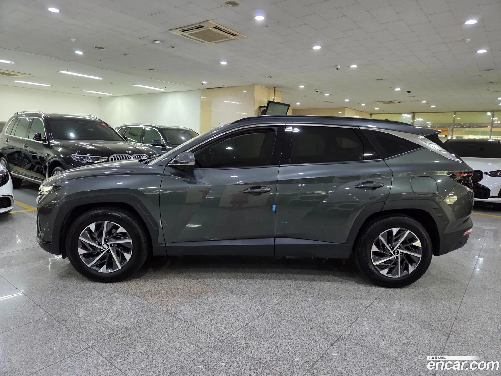 Hyundai Tucson Hybrid 2022 — 16