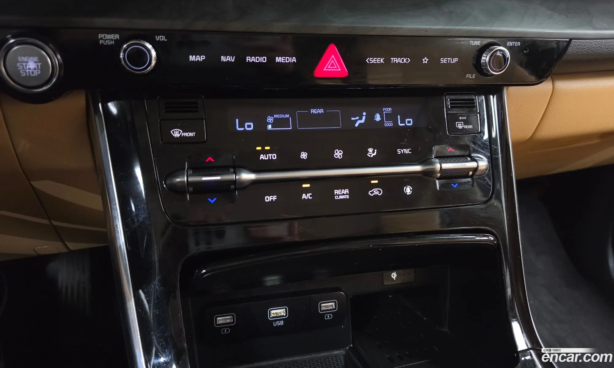 Kia Carnival 2020 — 12