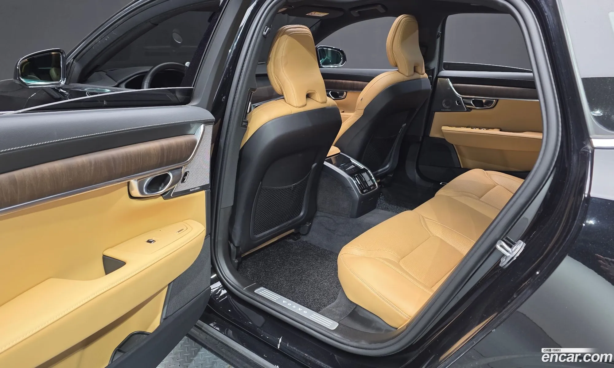 Volvo S90 2023 LVYPTL123PP334542 — 32