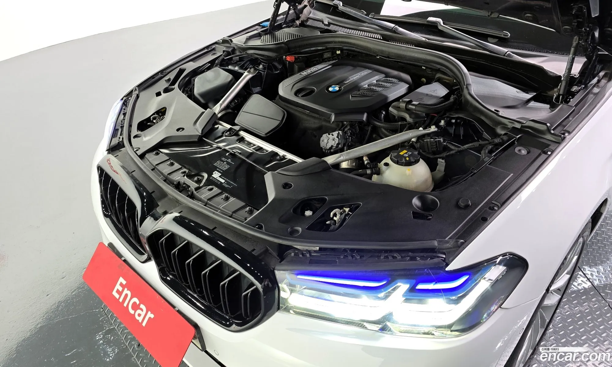 BMW 5 Series 2019 WBAJF5108KWW44356 — 9