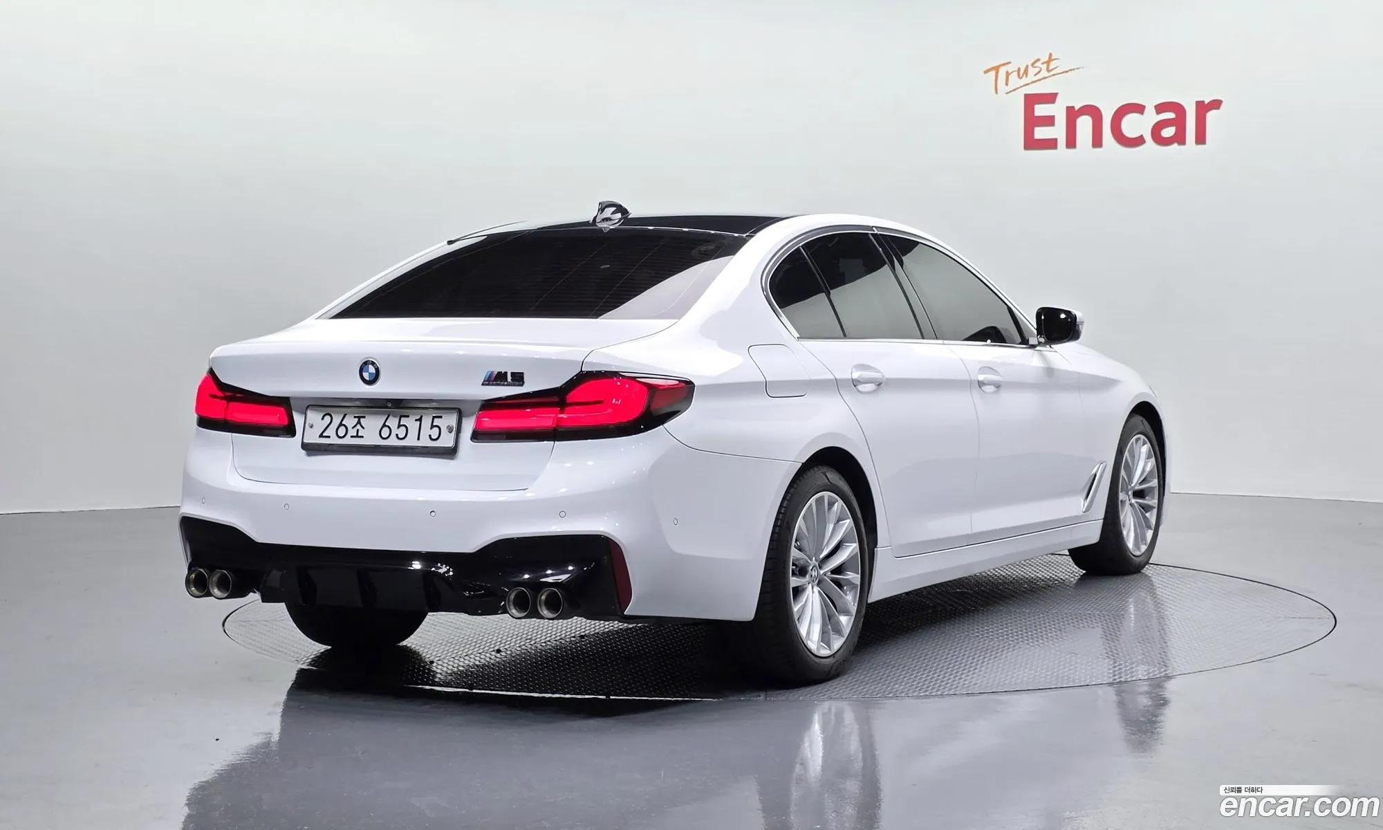 BMW 5 Series 2019 WBAJF5108KWW44356 — 8