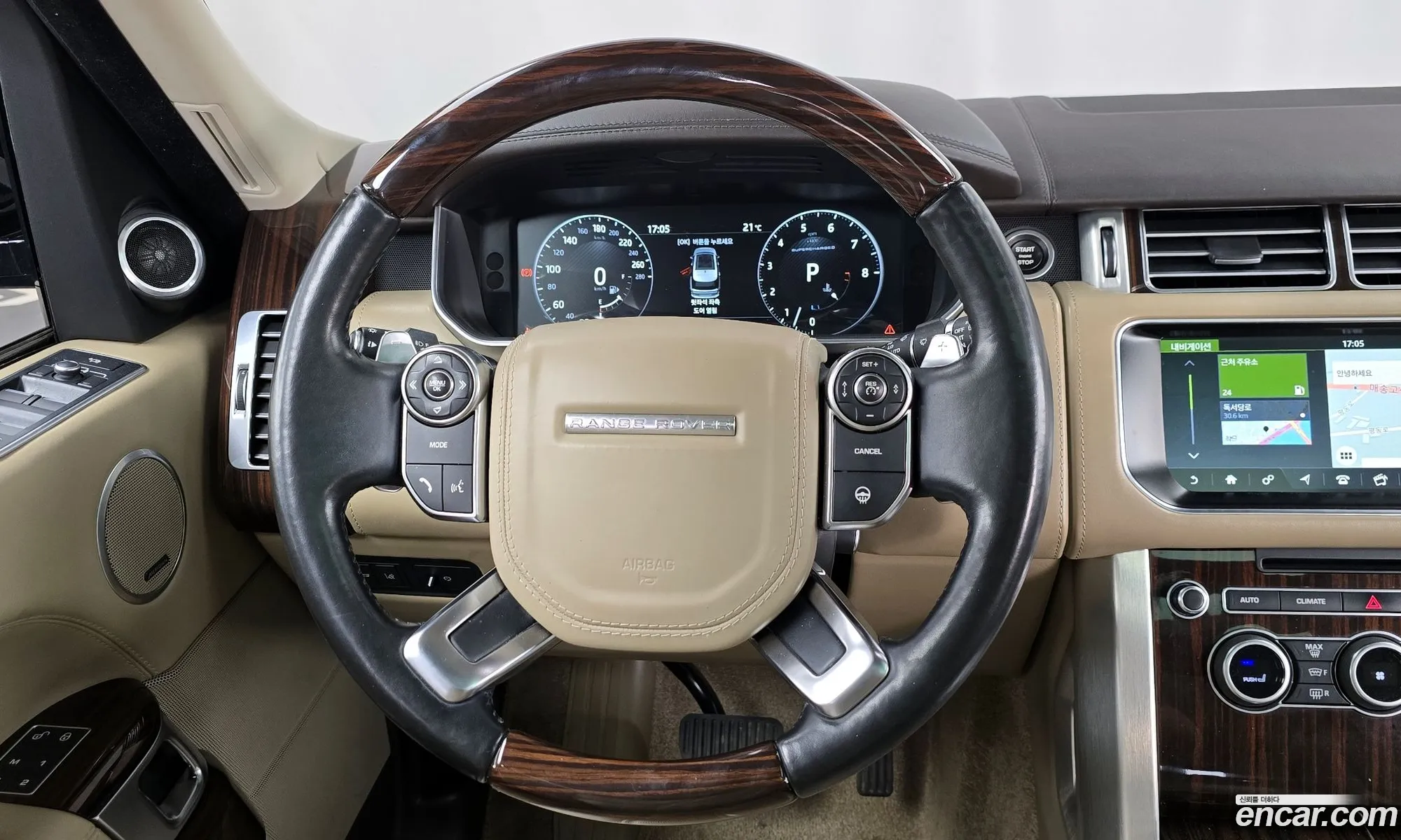 Land Rover Range Rover 2017 — 18