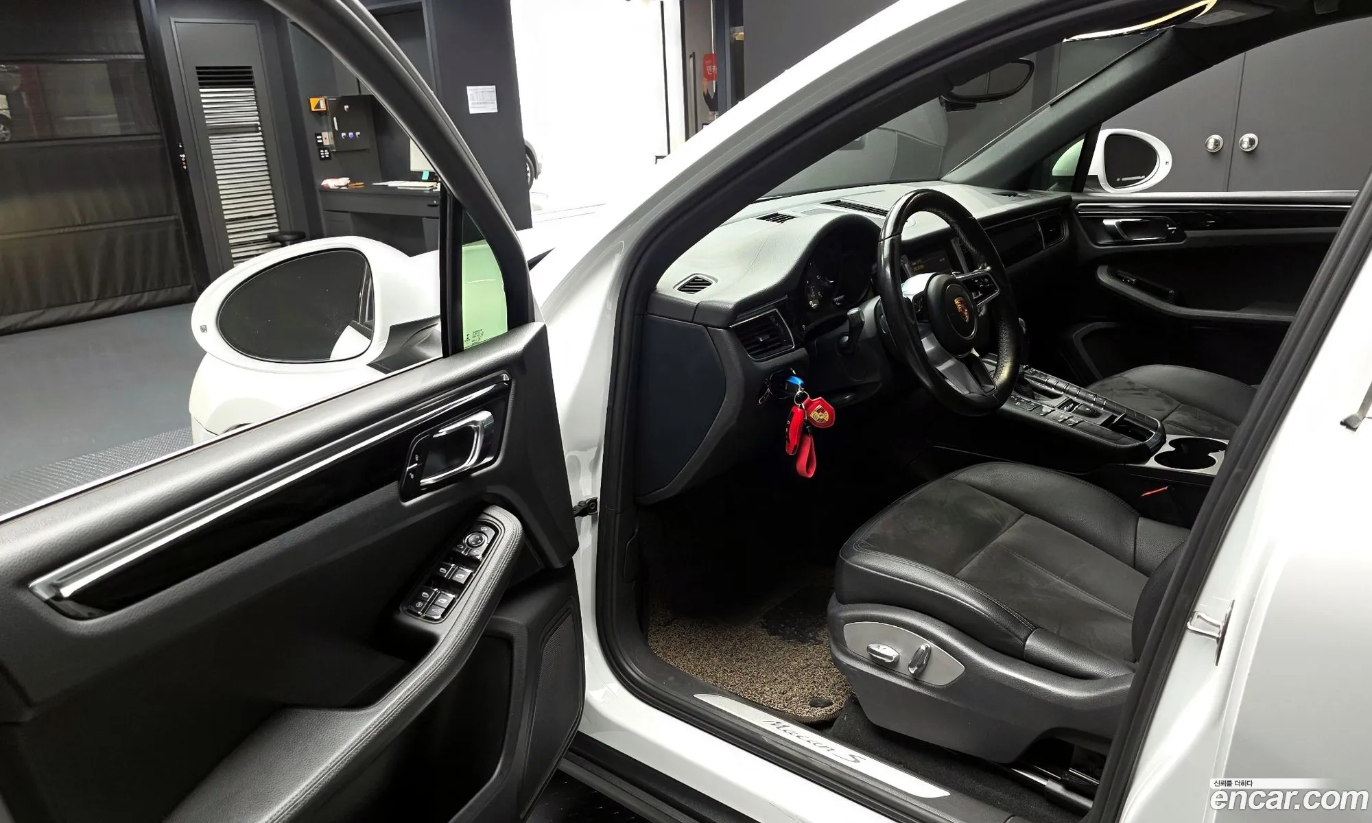 Porsche Macan 2015 WP1AD2958FLB82815 — 20