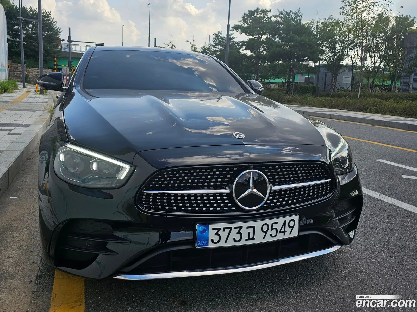 Mercedes-Benz E-Class W213 2023 — 14