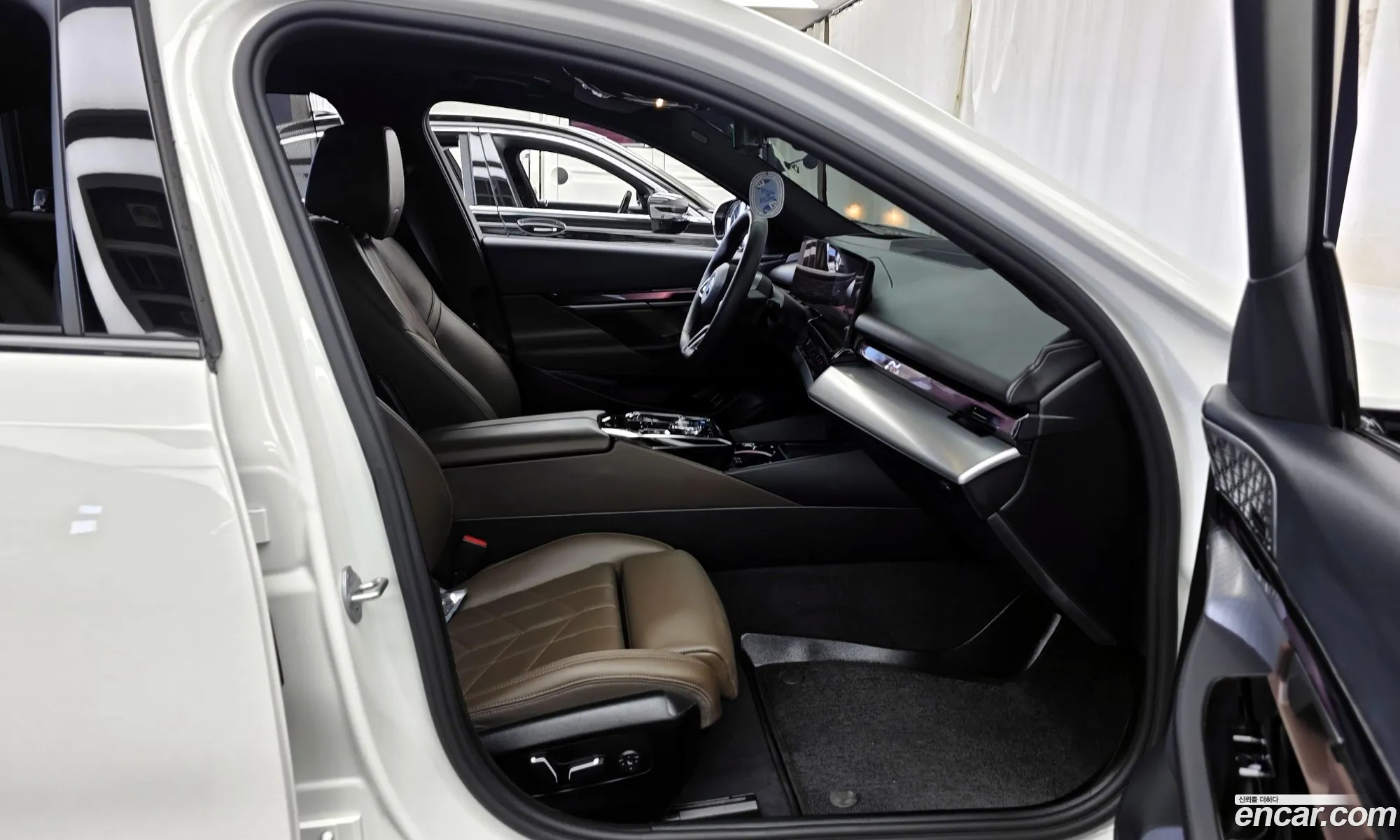 BMW i5 2025 — 18