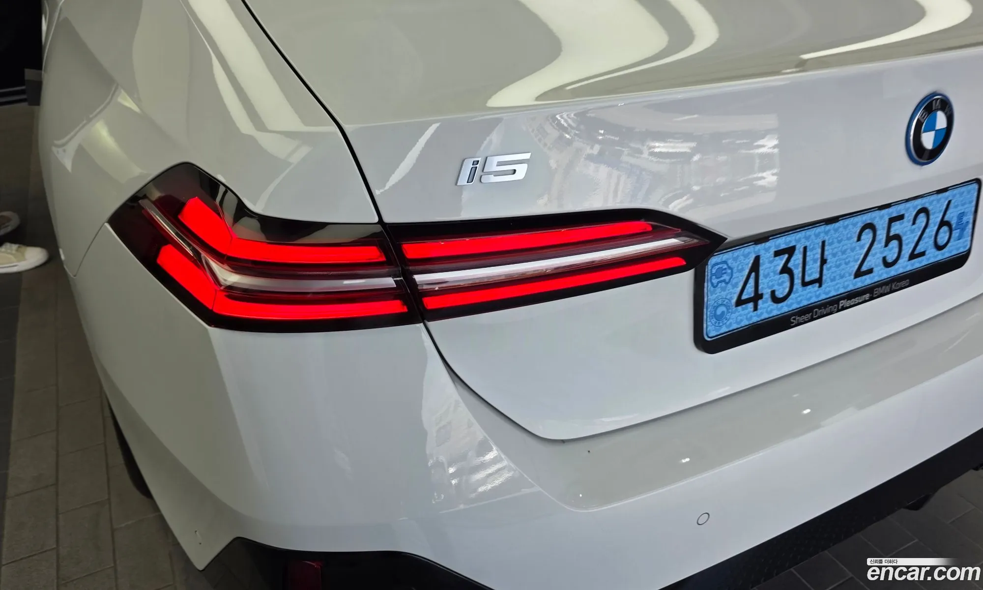 BMW i5 2025 — 23