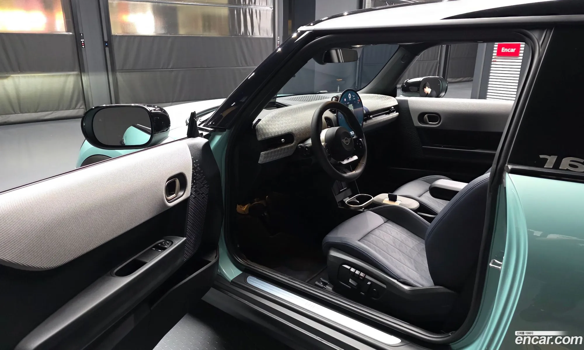 Mini Cooper S 2024 — 27