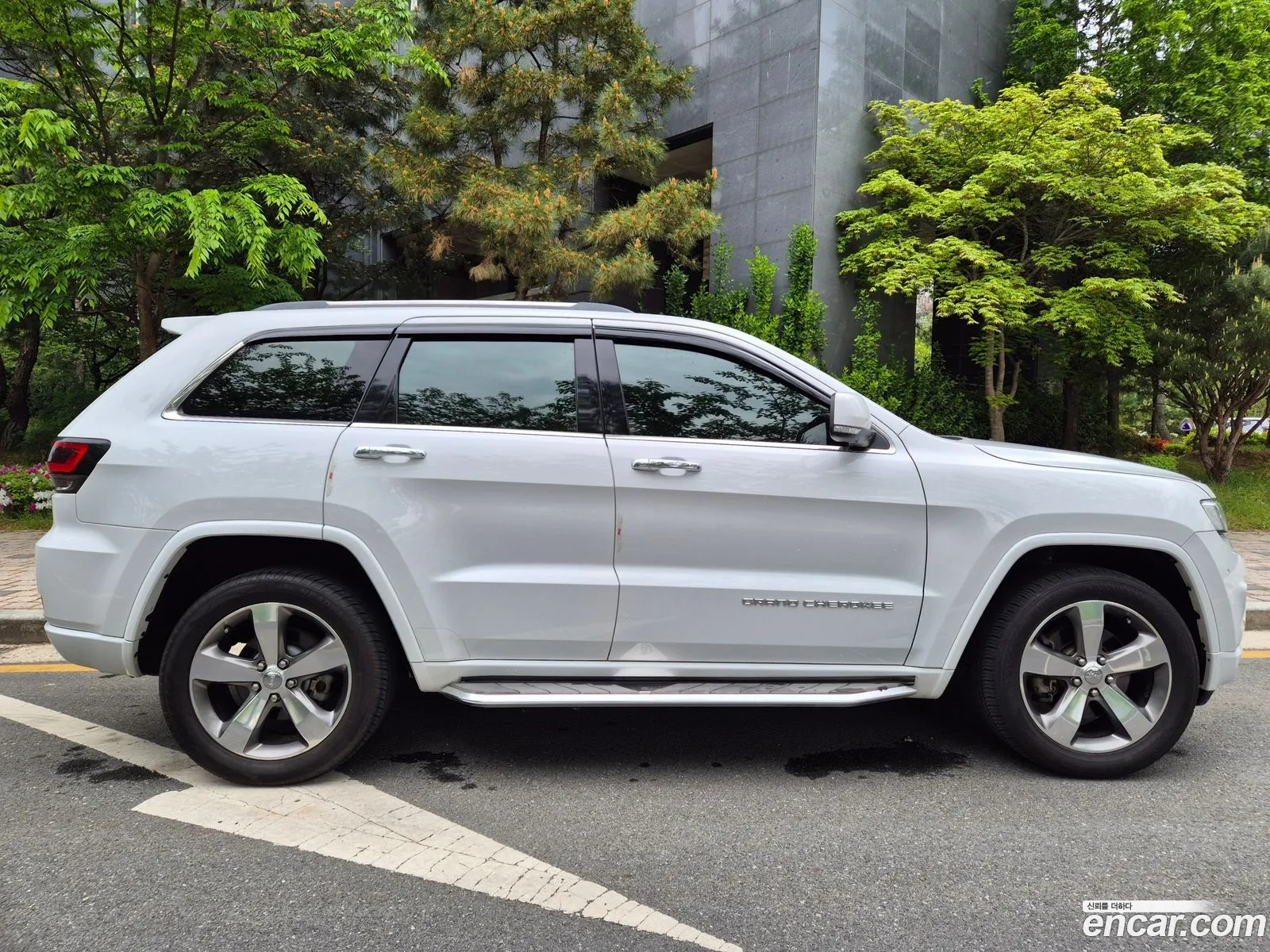 Jeep Grand Cherokee 2015 — 18