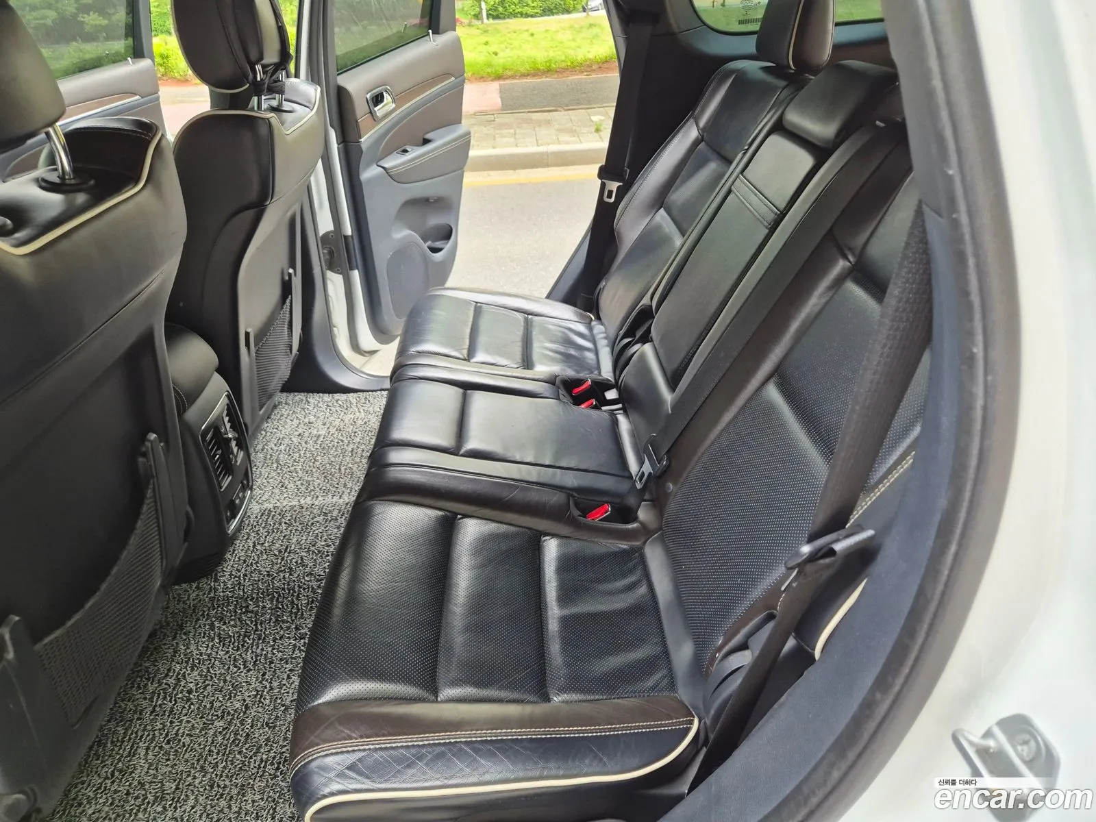 Jeep Grand Cherokee 2015 — 14