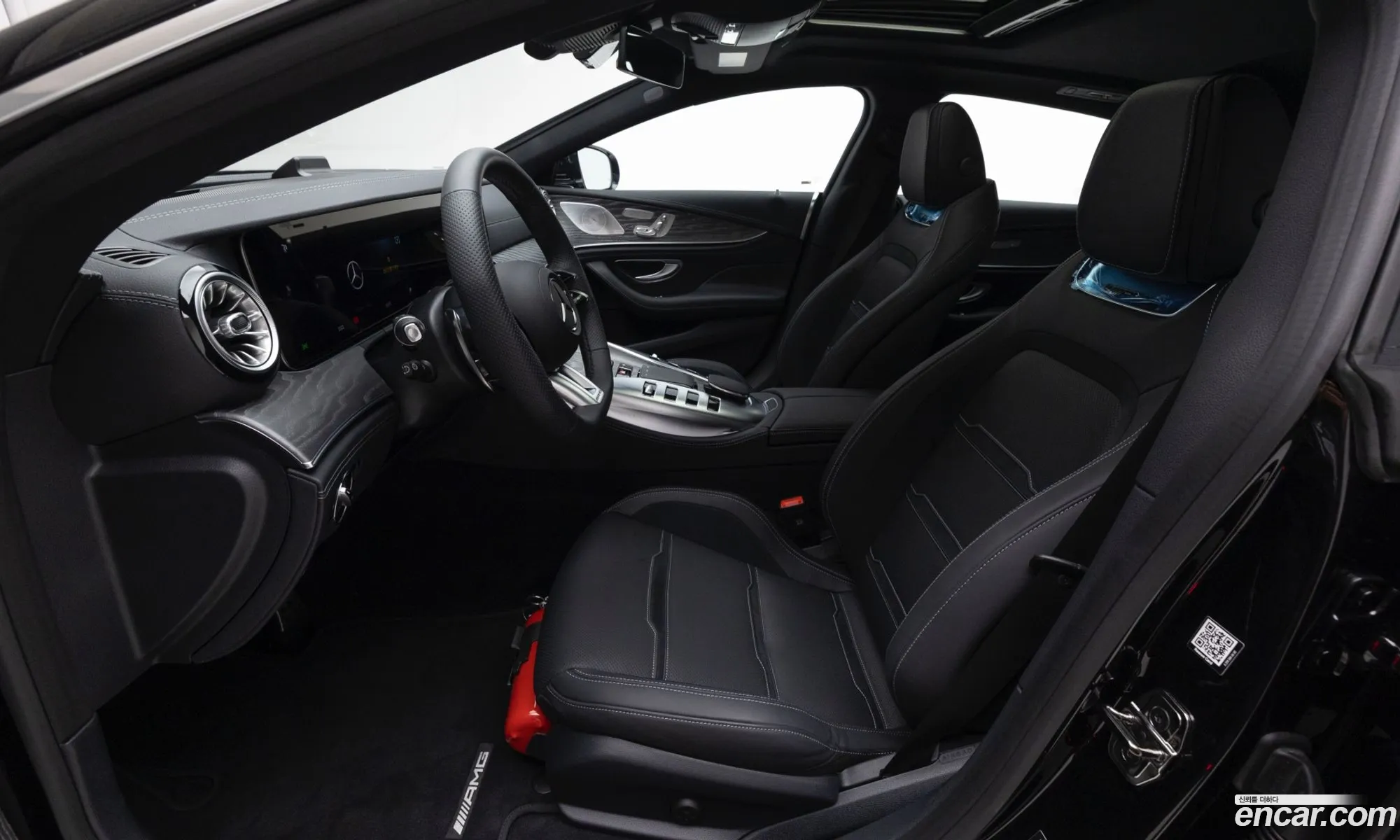Mercedes-Benz AMG GT 2025 — 2