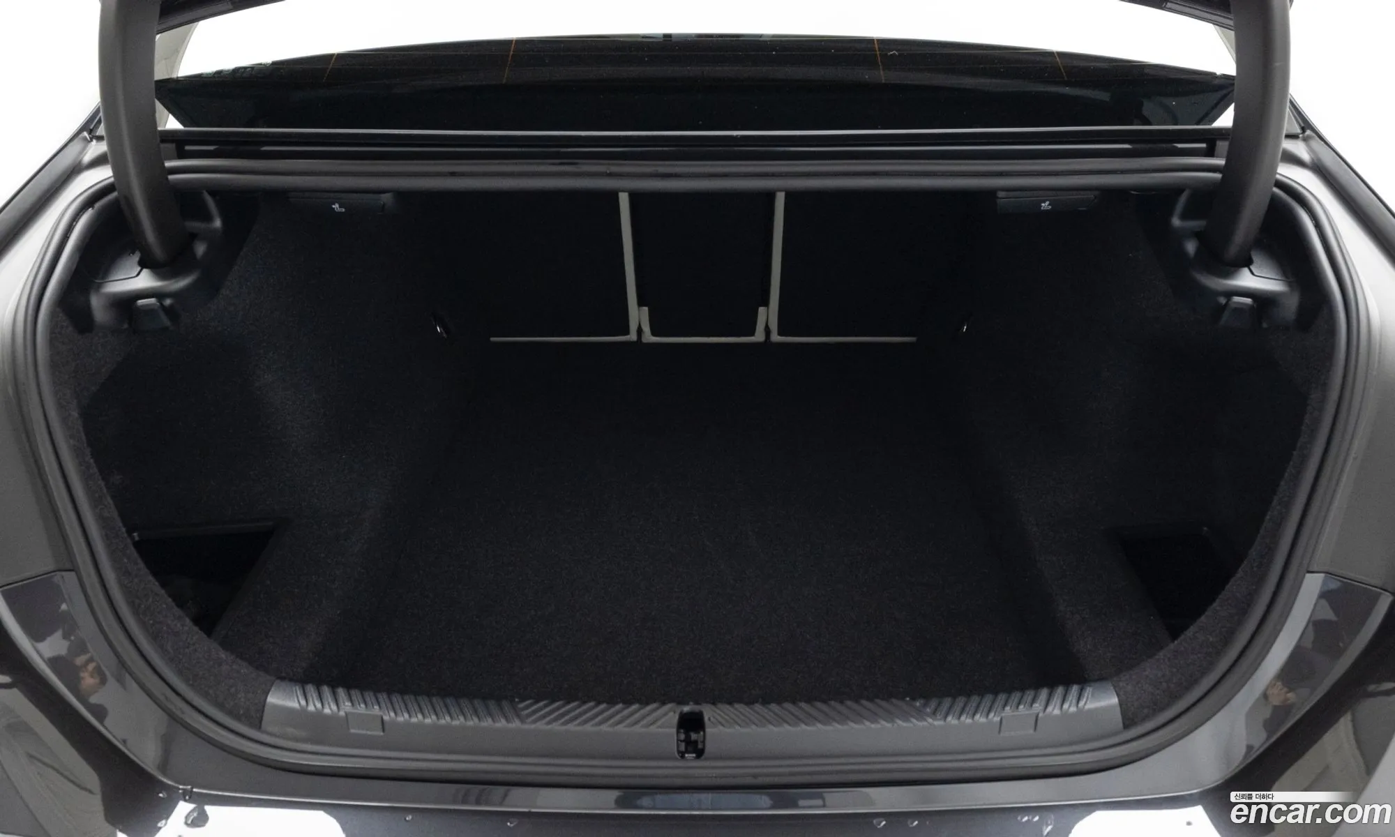 BMW 5 Series 2025 — 3