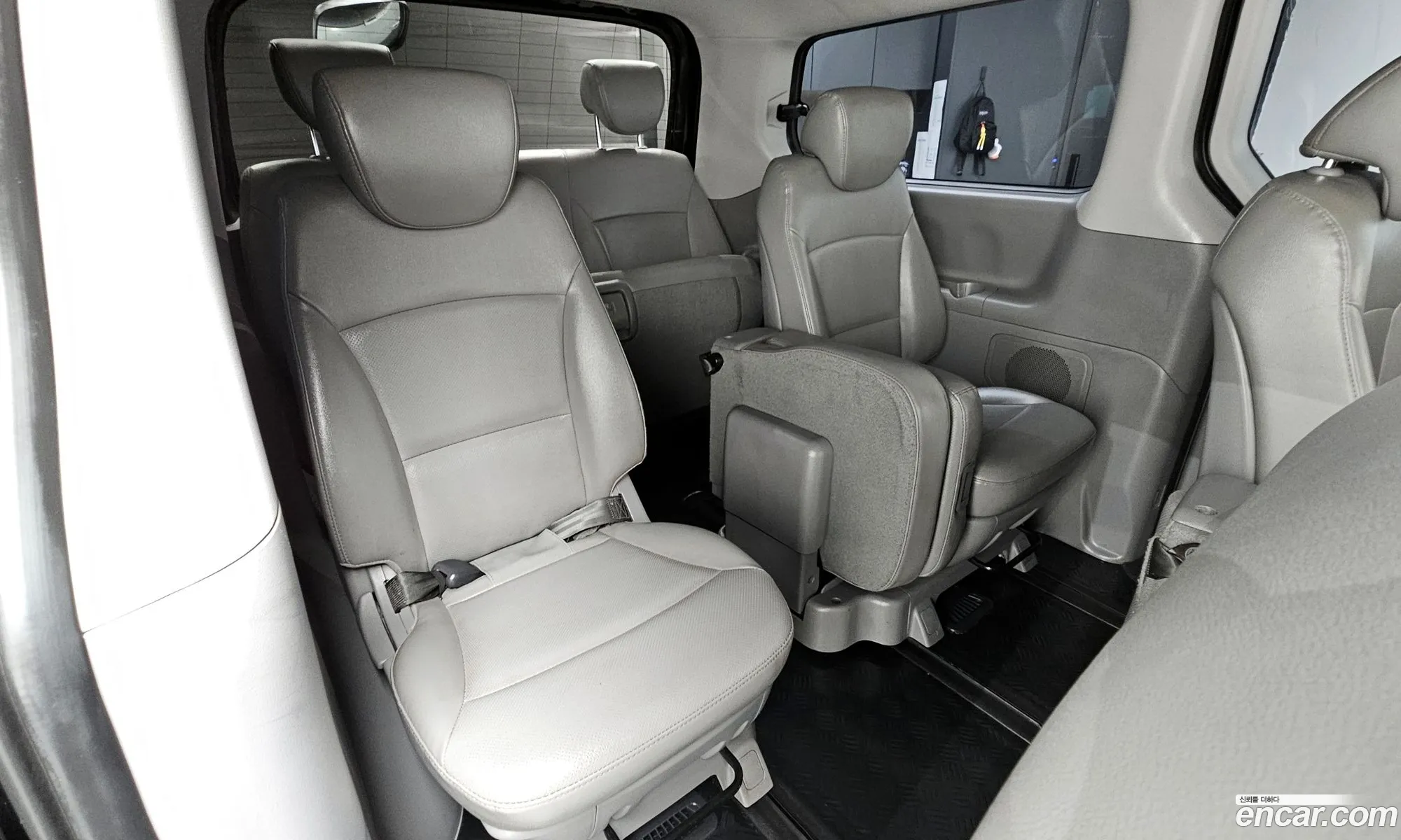 Hyundai Grand Starex 2019 — 14