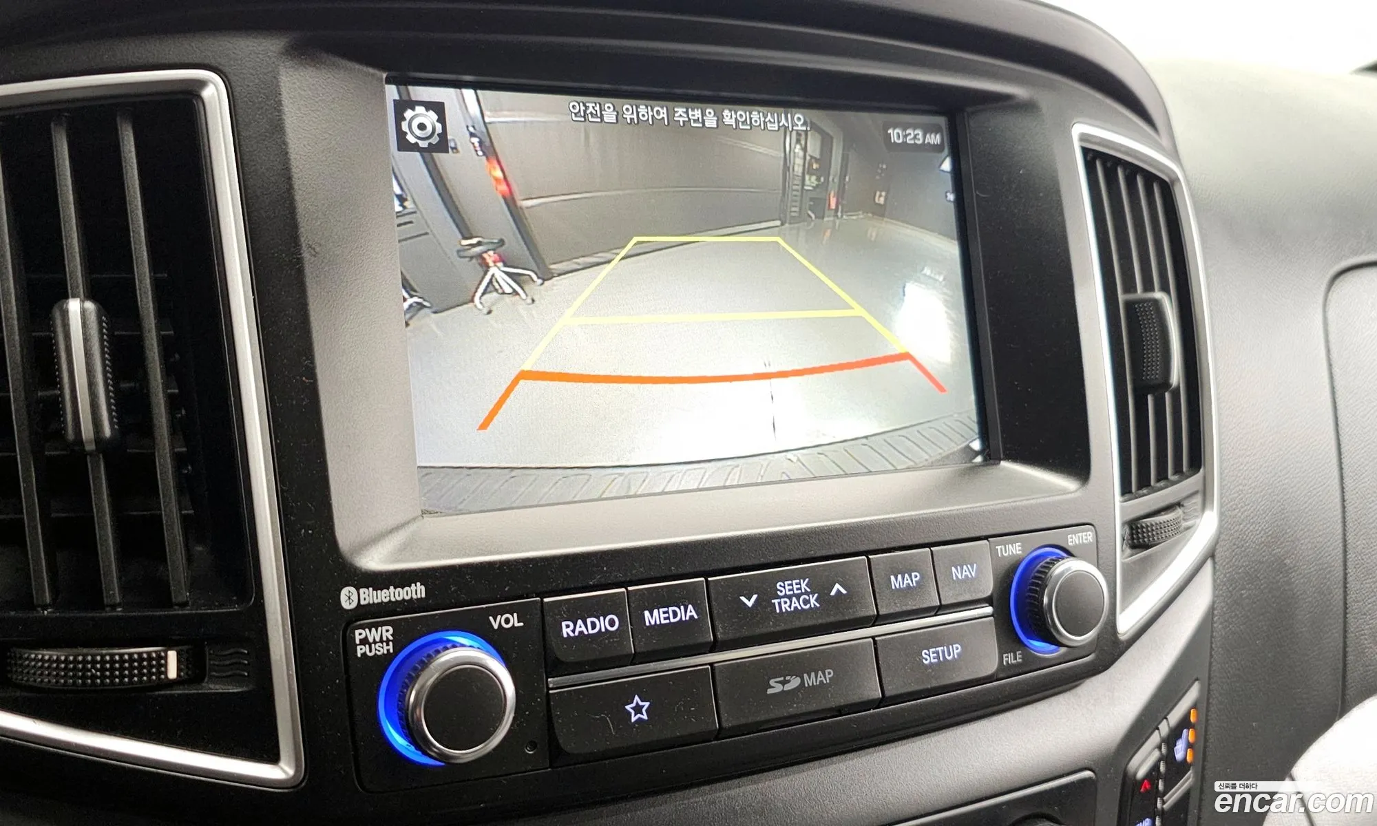 Hyundai Grand Starex 2019 — 19