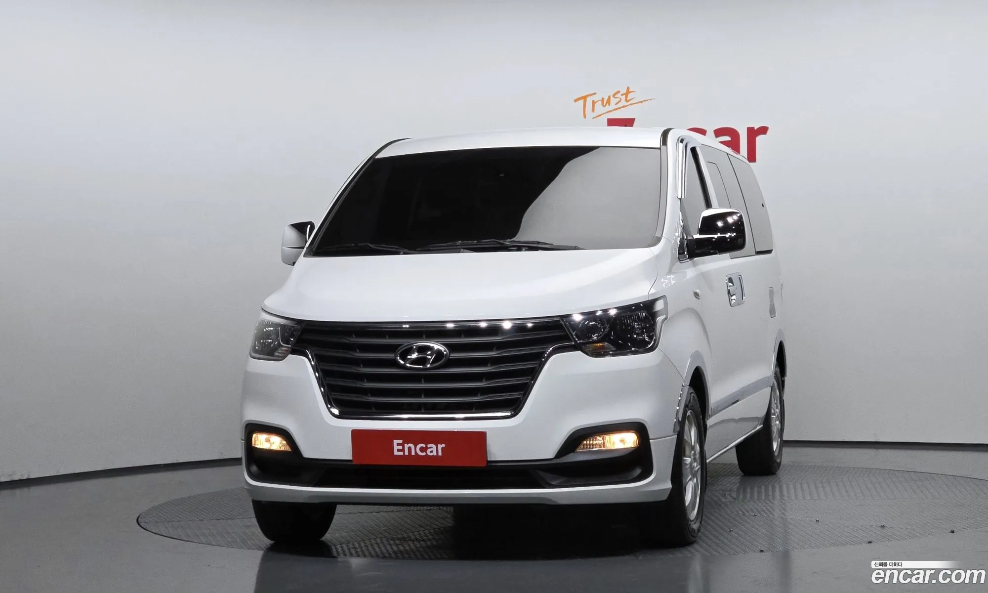 Hyundai Grand Starex 2018 — 19