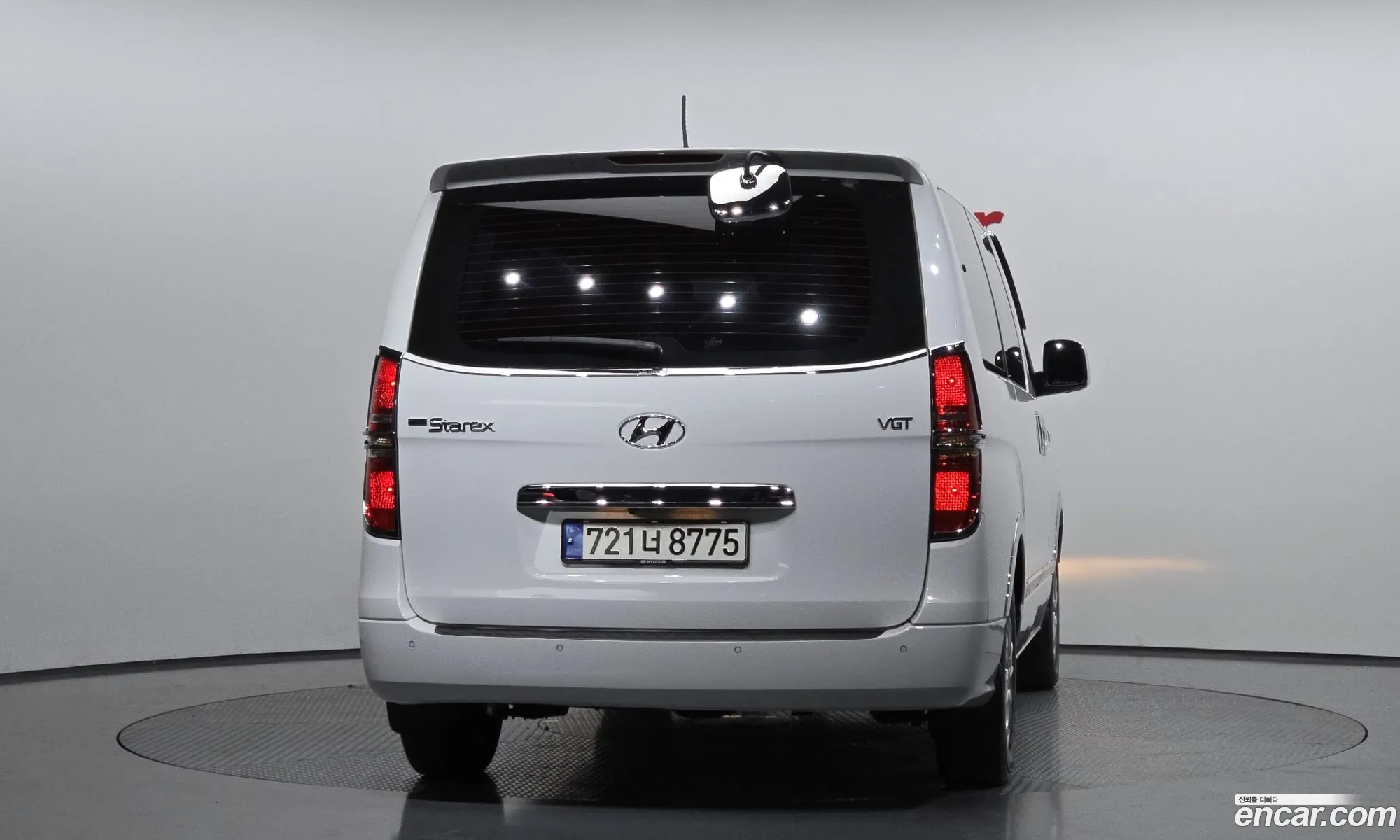 Hyundai Grand Starex 2018 — 8