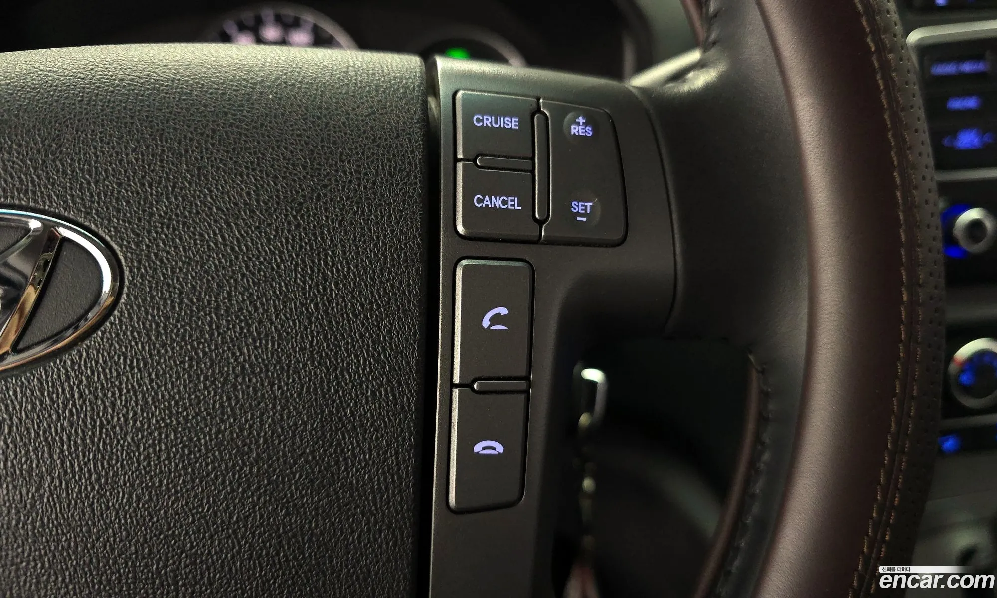 Hyundai Grand Starex 2018 — 13